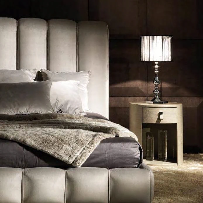 Современный дизайн Прикроватный столик Adler Plus — DV Home Collection