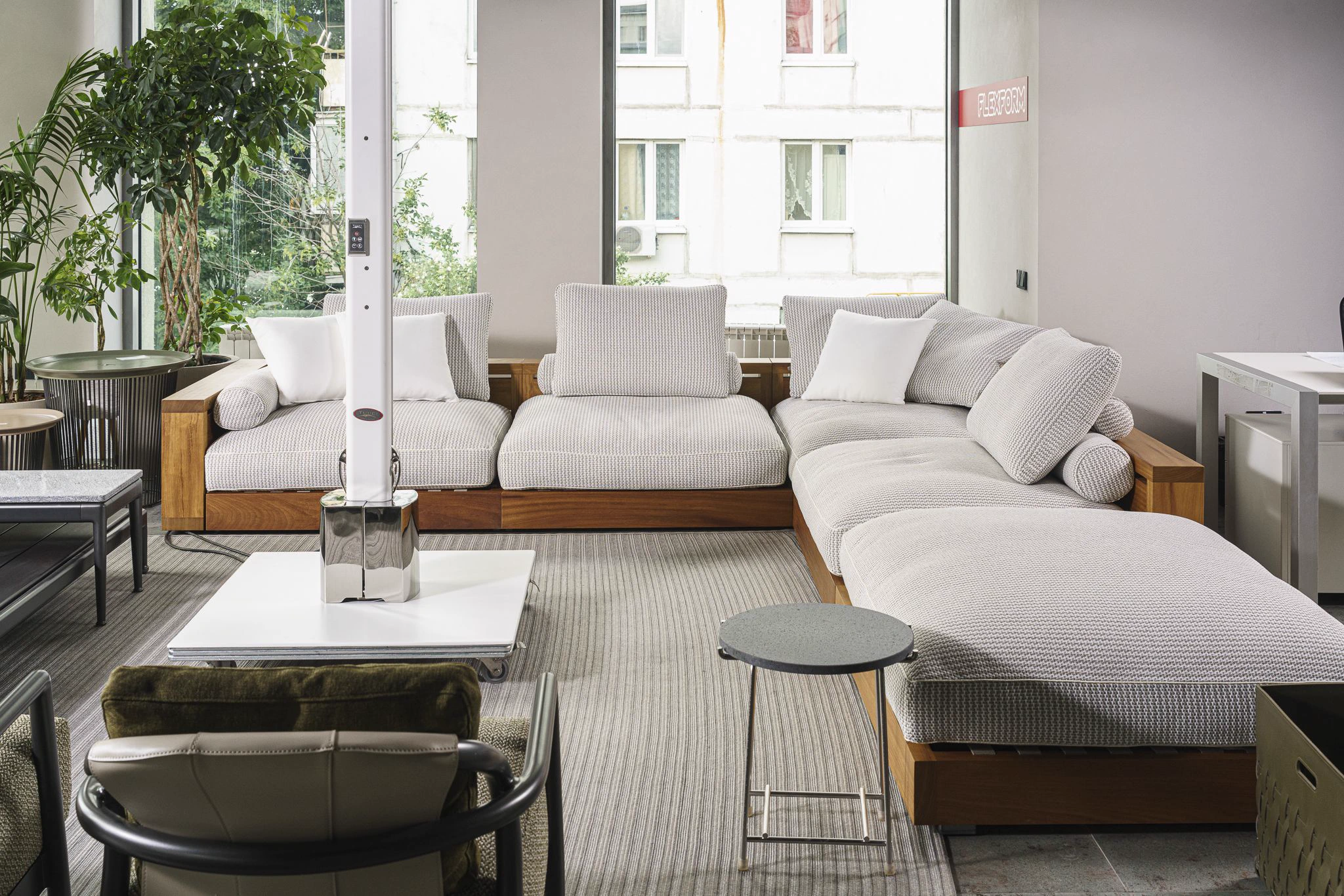 Уличный диван Hamptons — Flexform, дерево, фото 2