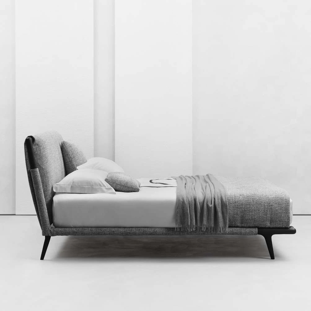 Кровать Gaudi Lounage 740 — Flou, текстиль