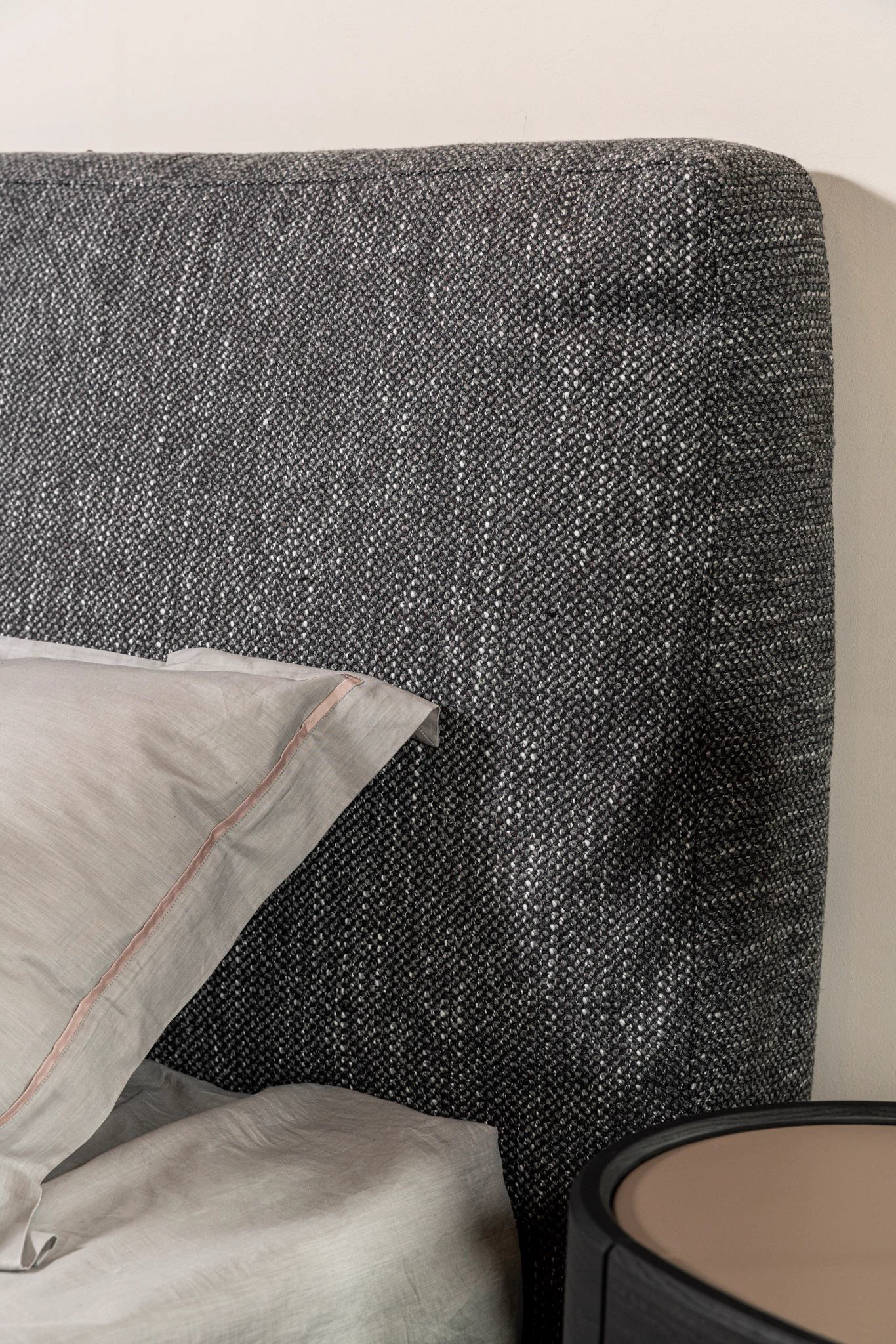 Кровать Myplace Connor grey с боксом для хранения — Flou, текстиль, фото 6