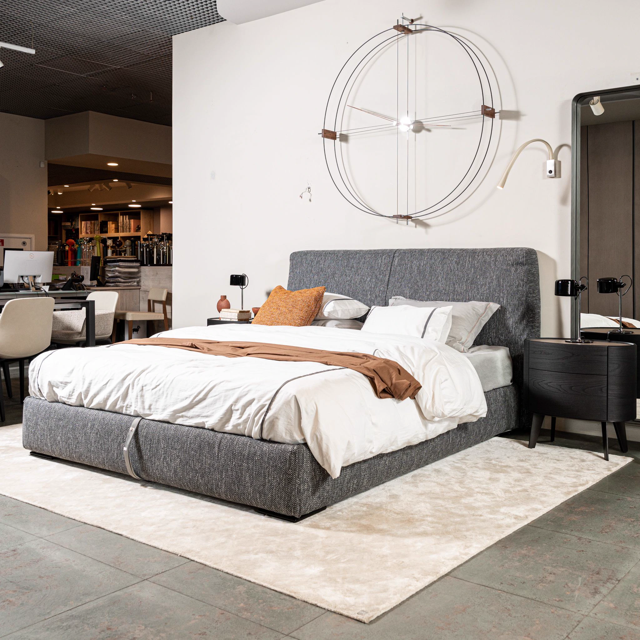 Кровать Myplace Connor grey с боксом для хранения — Flou, текстиль