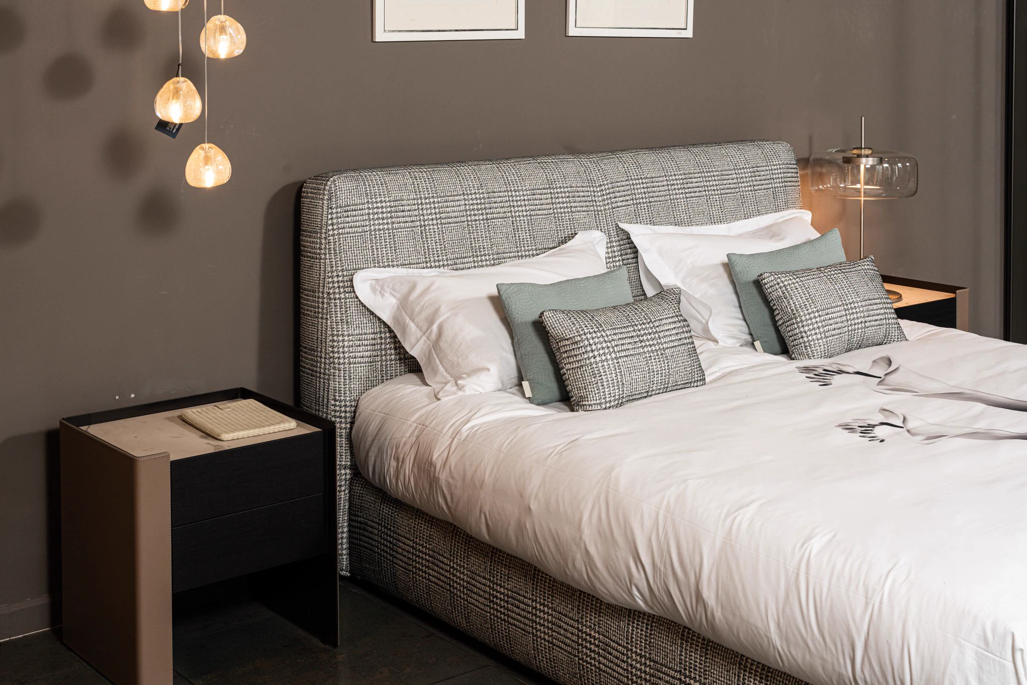Кровать Myplace с боксом для хранения lewis 539 — Flou, текстиль, фото 5