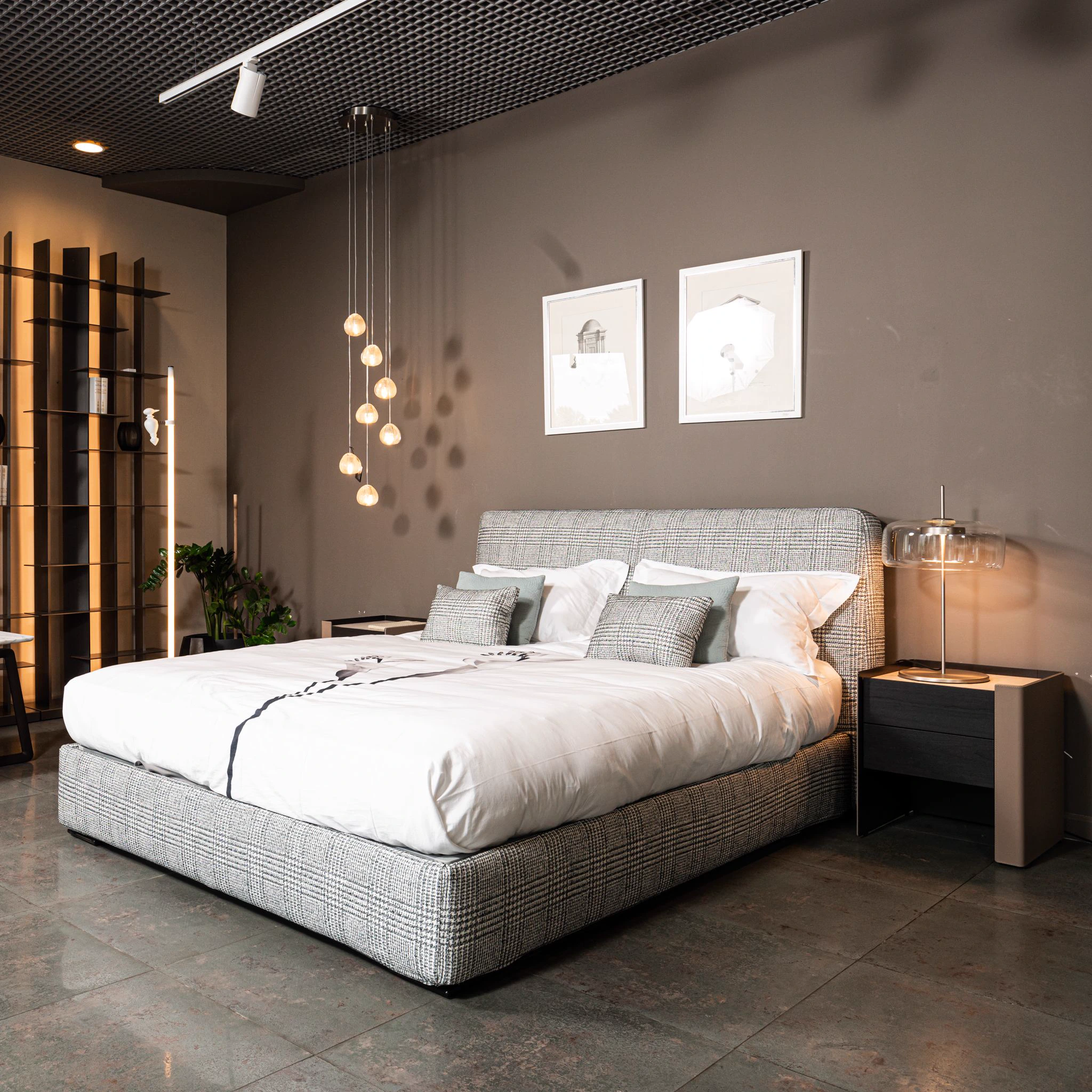 Кровать Myplace с боксом для хранения lewis 539 — Flou, текстиль