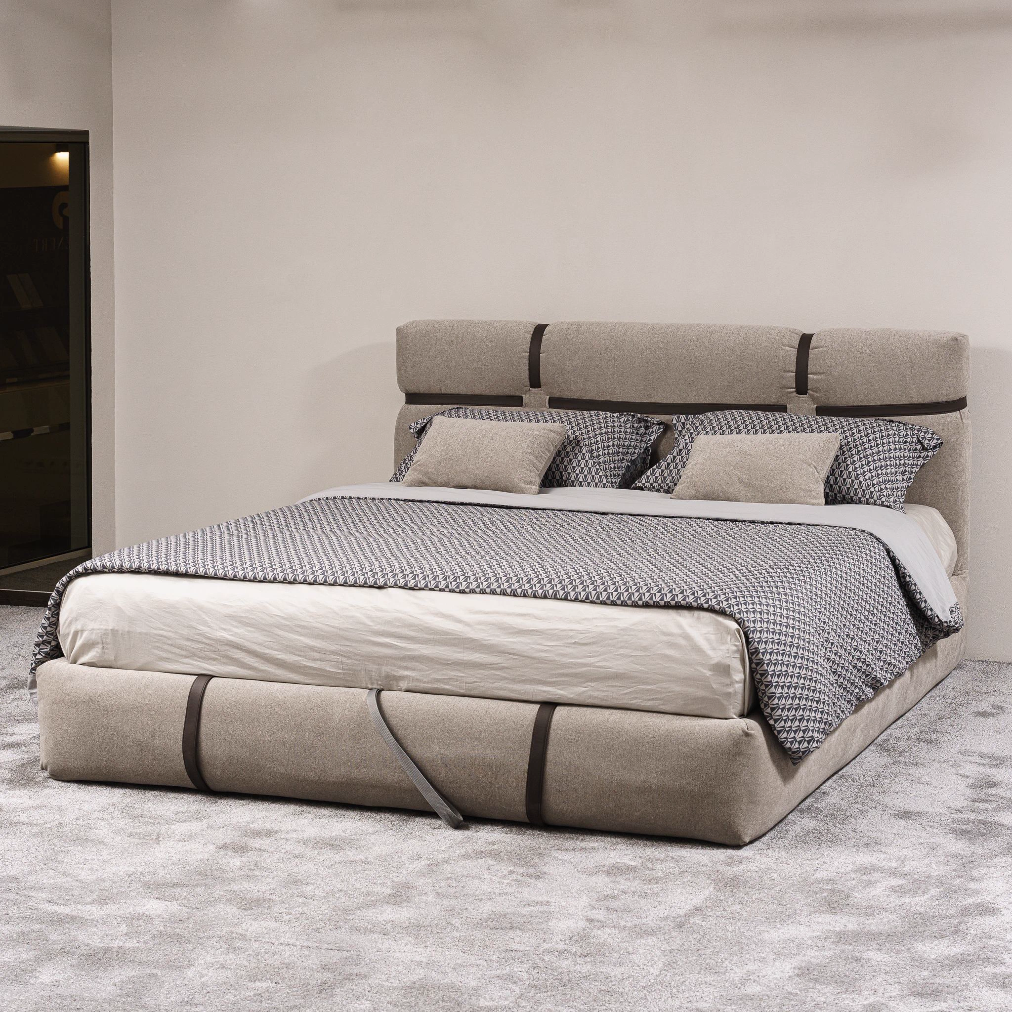 Кровать New Bond Mason 781 — Flou, кожа, фото 5