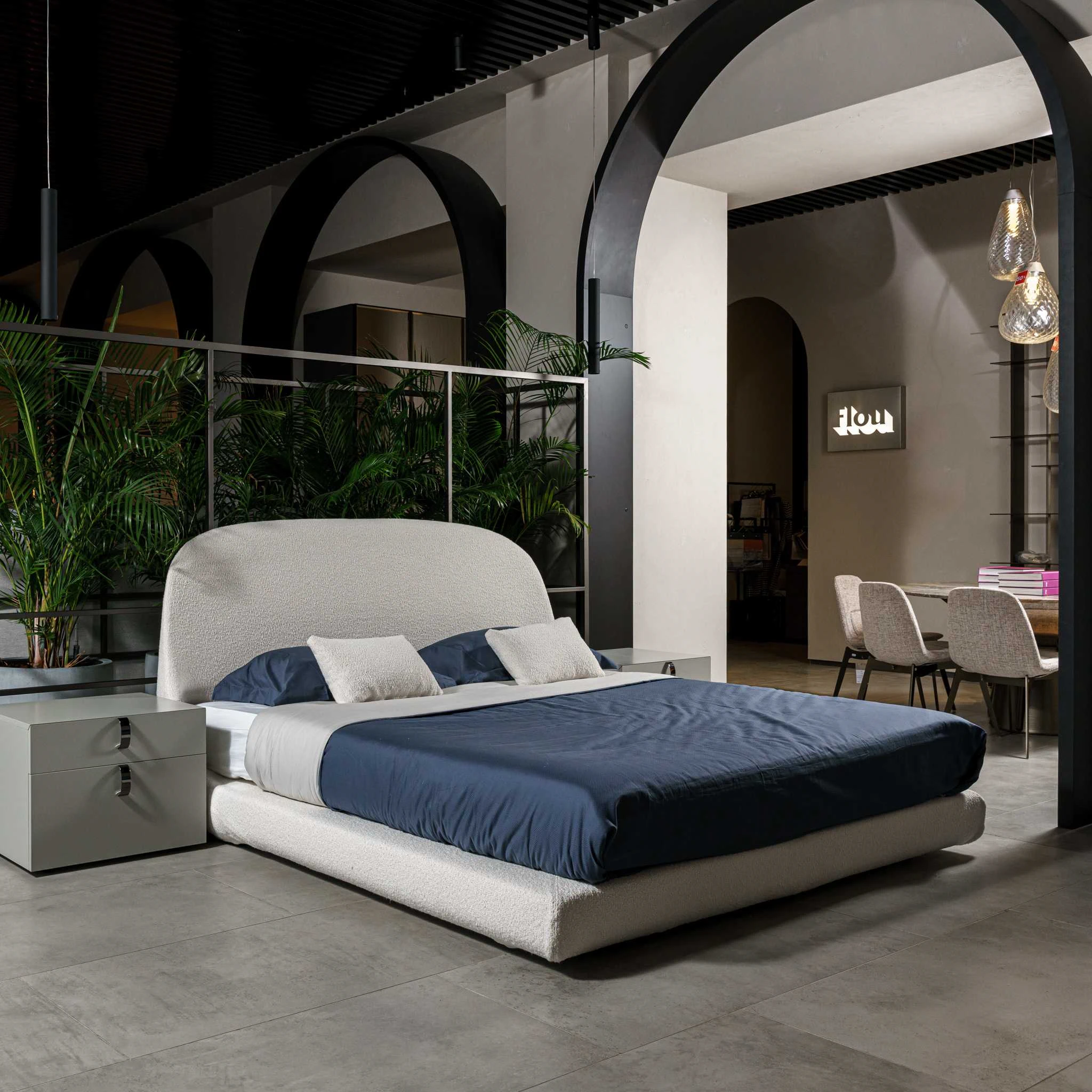 Кровать Taormina Everest 791 — Flou, текстиль