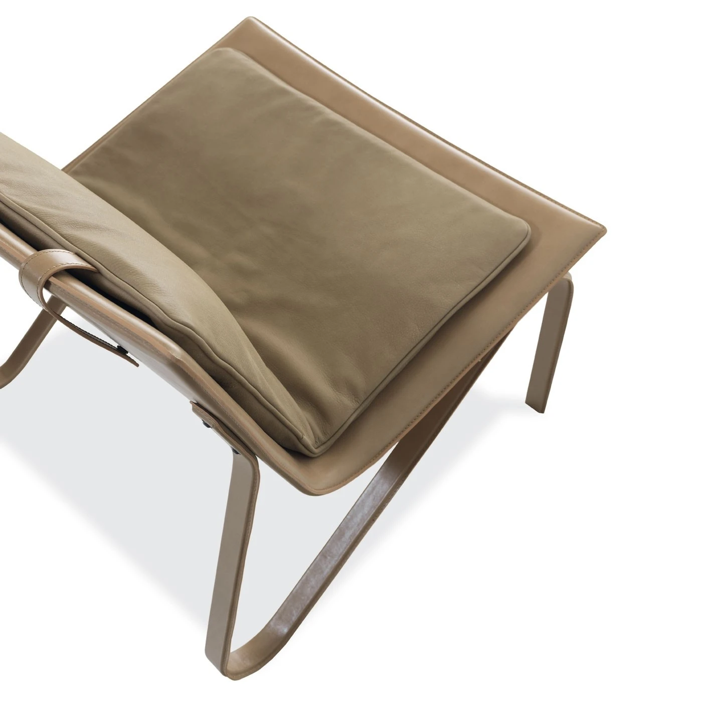 Каркас и наполнение: металл. Современный дизайн Кресло Thea Soft Club Chair — Galimberti Nino, кожа, фото 6