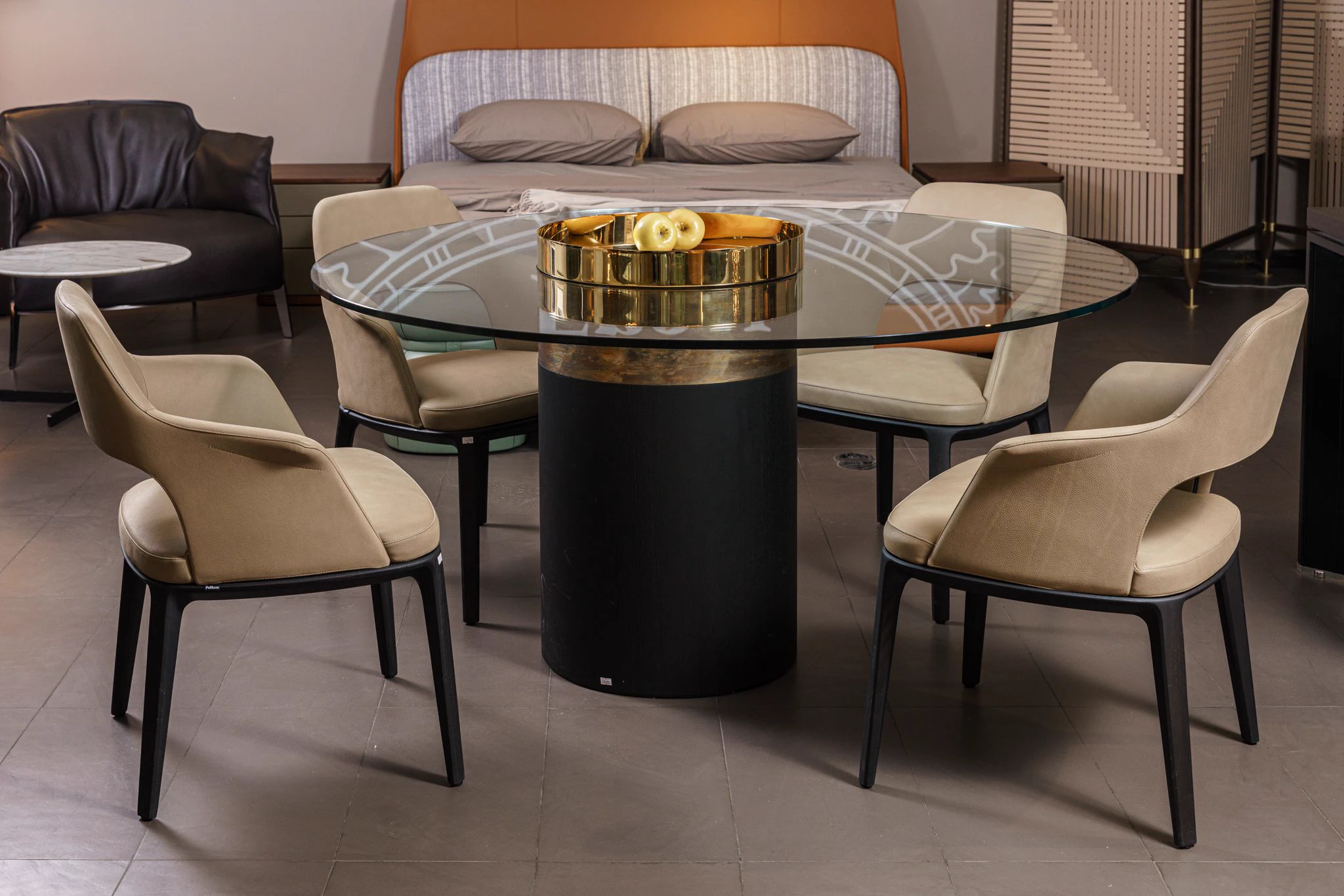 Стол обеденный Haumea — Gallotti & Radice, стекло, фото 2