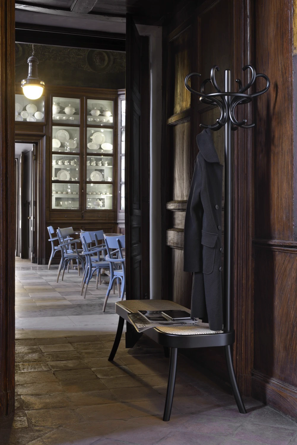 Скамья Coat Rack Bench — Gebruder Thonet Vienna, ткань, фото 2