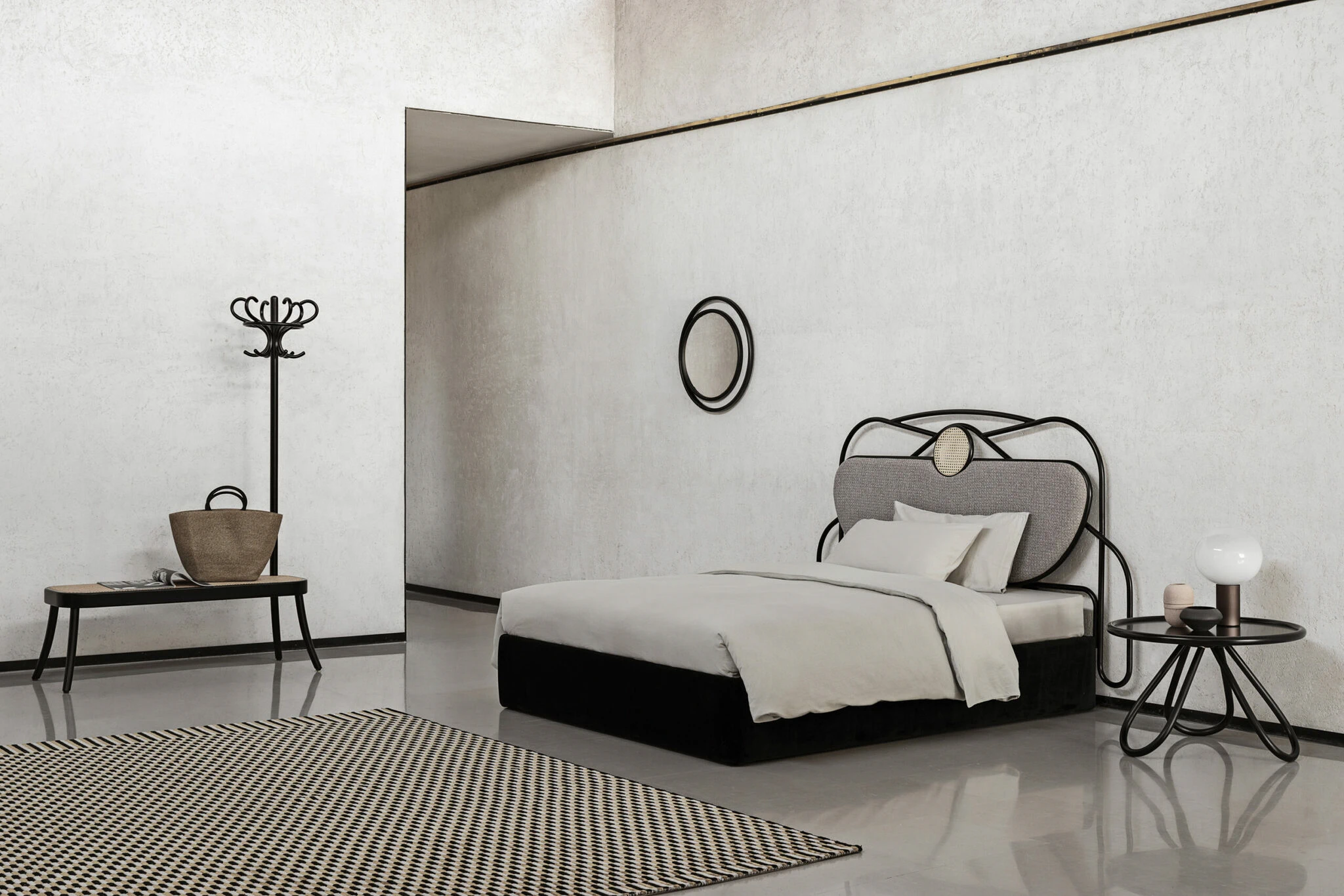 Скамья Coat Rack Bench — Gebruder Thonet Vienna, ткань, фото 6