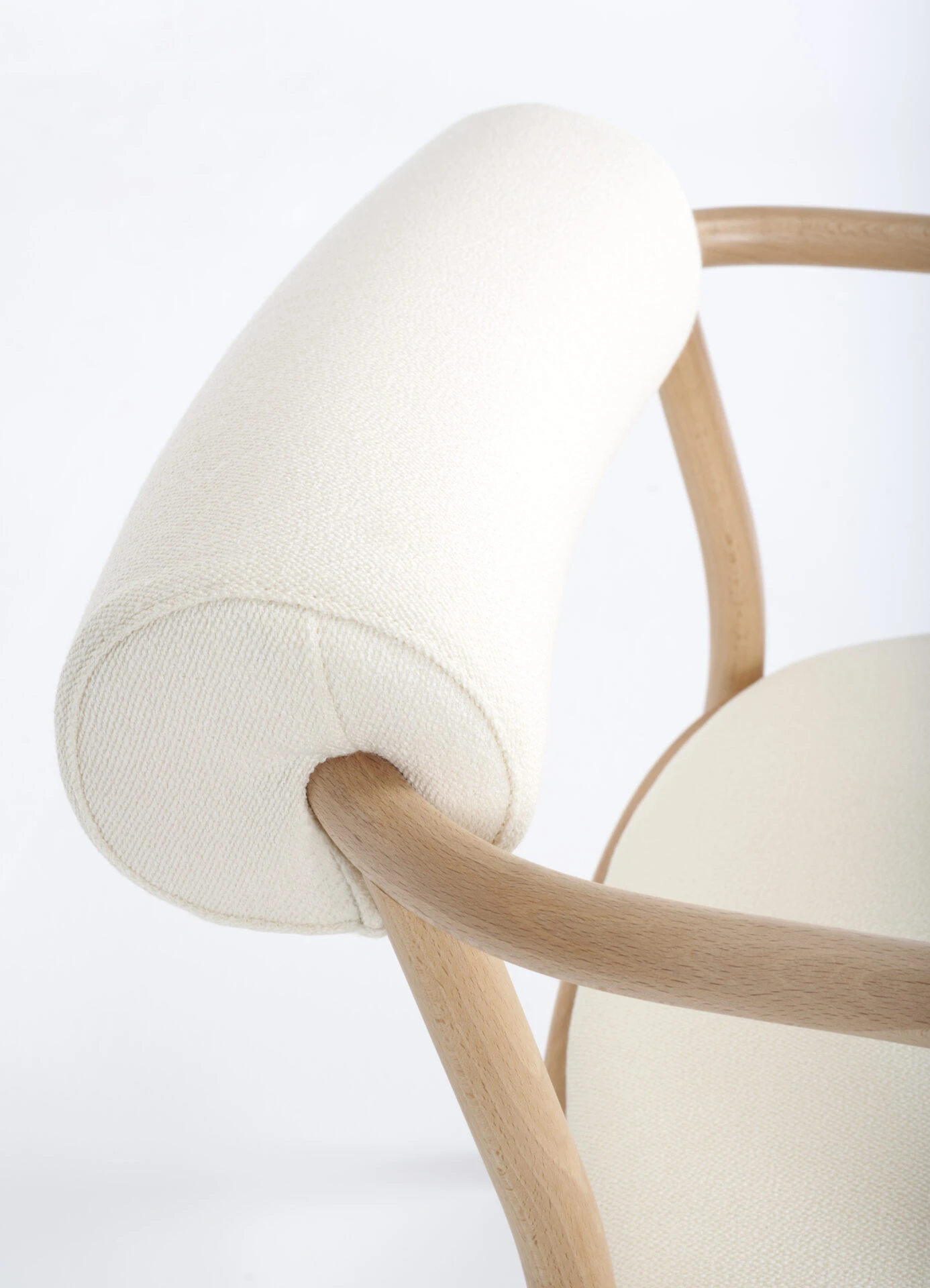 Современный дизайн Кресло Loop — Gebruder Thonet Vienna, ткань, фото 5