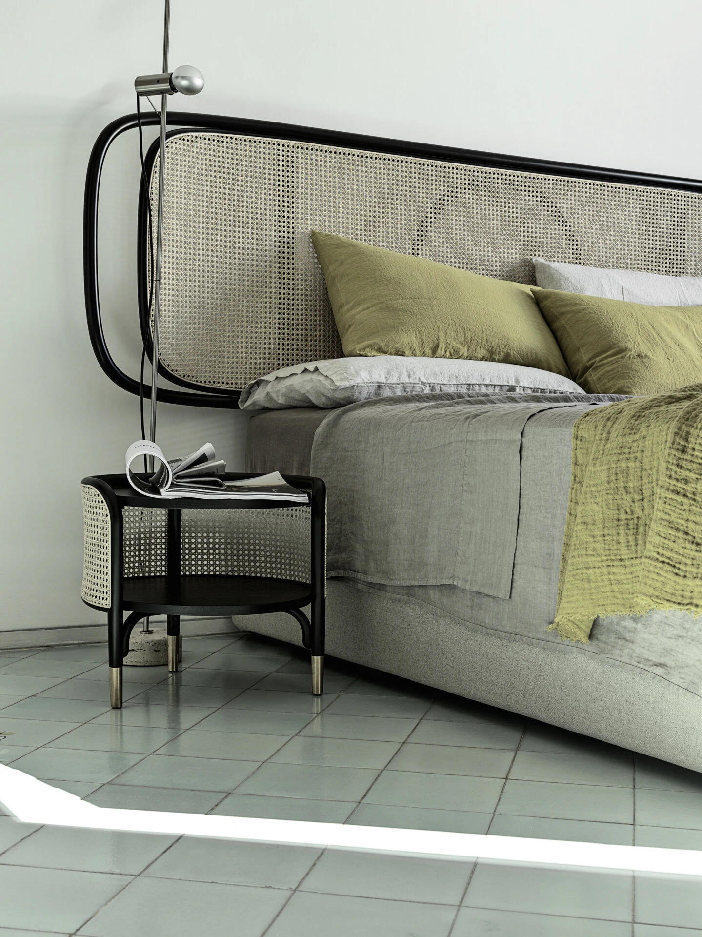 Кровать Rue — Gebruder Thonet Vienna, фото 4