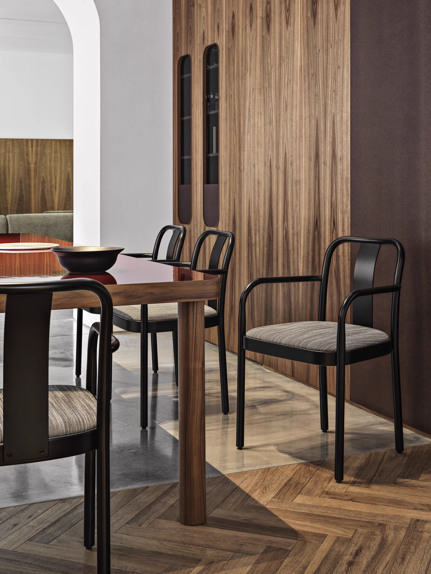 Стул Sugiloo — Gebruder Thonet Vienna, дерево, фото 3