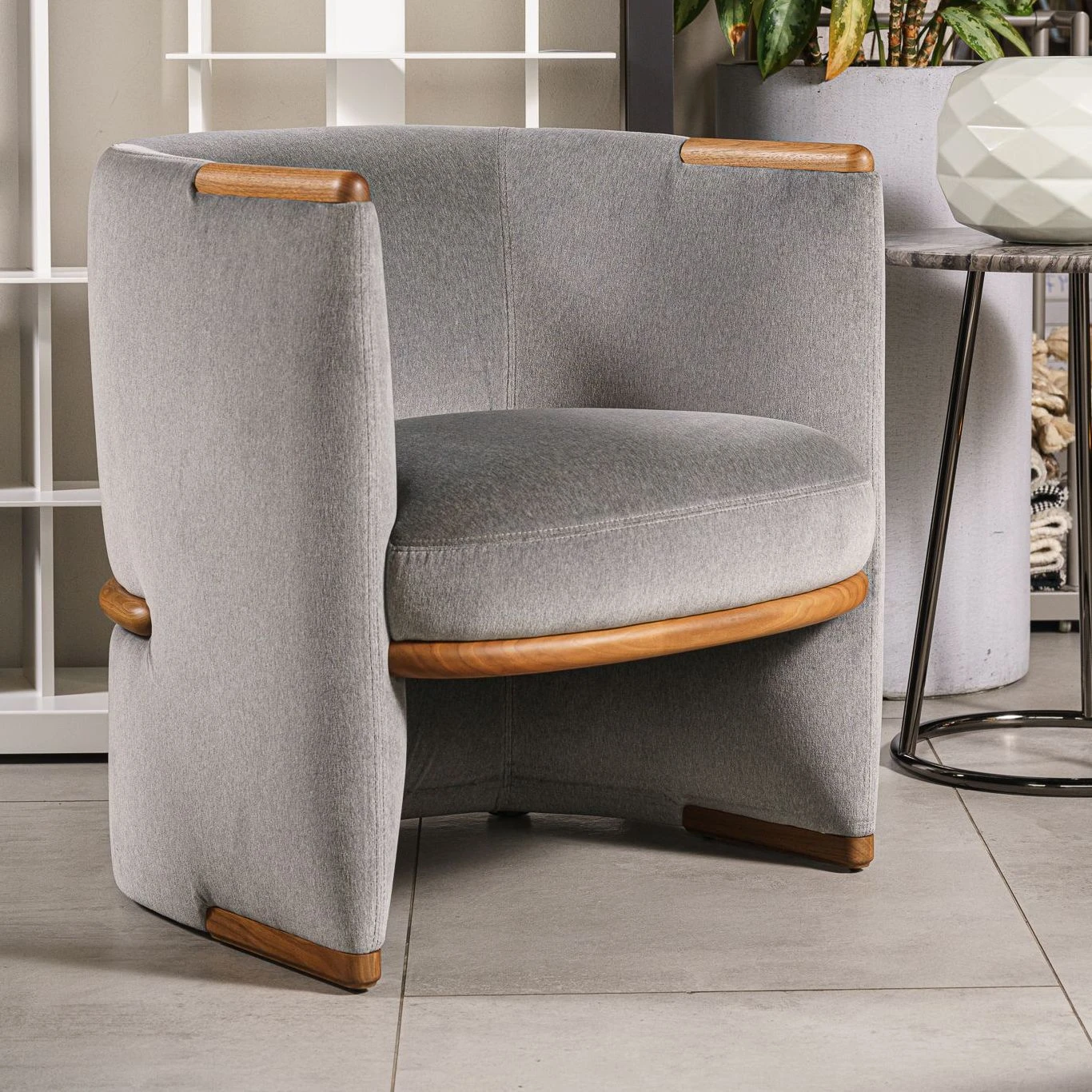Кресло Opus — Giorgetti, текстиль