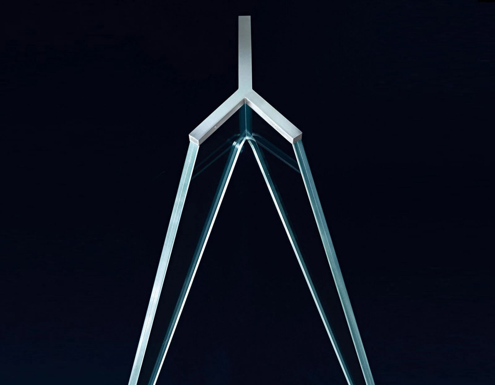 Современный дизайн Стол Alister — Glas Italia, стекло, фото 3