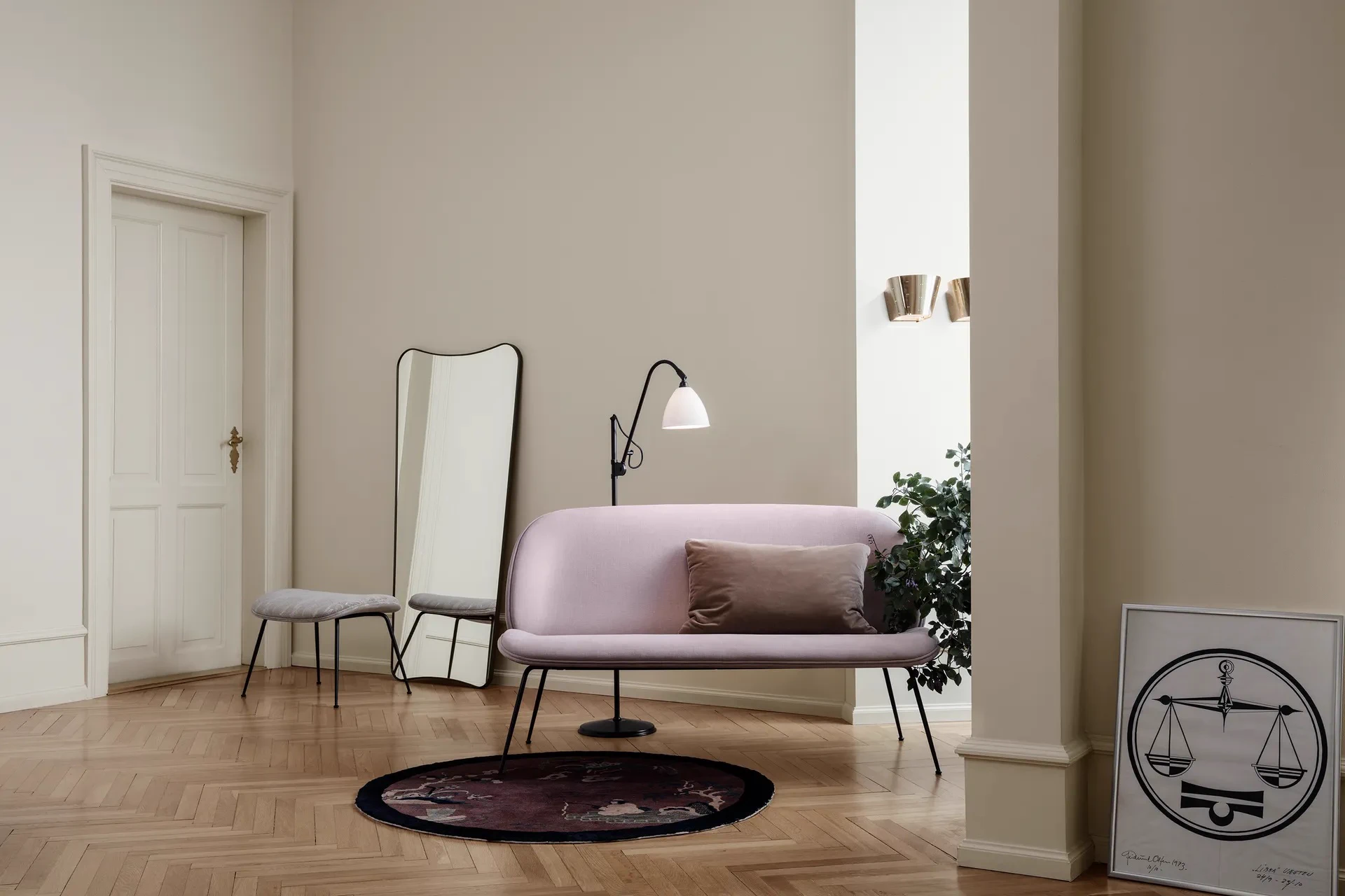 Диван Beetle Sofa — Gubi, ткань, фото 3