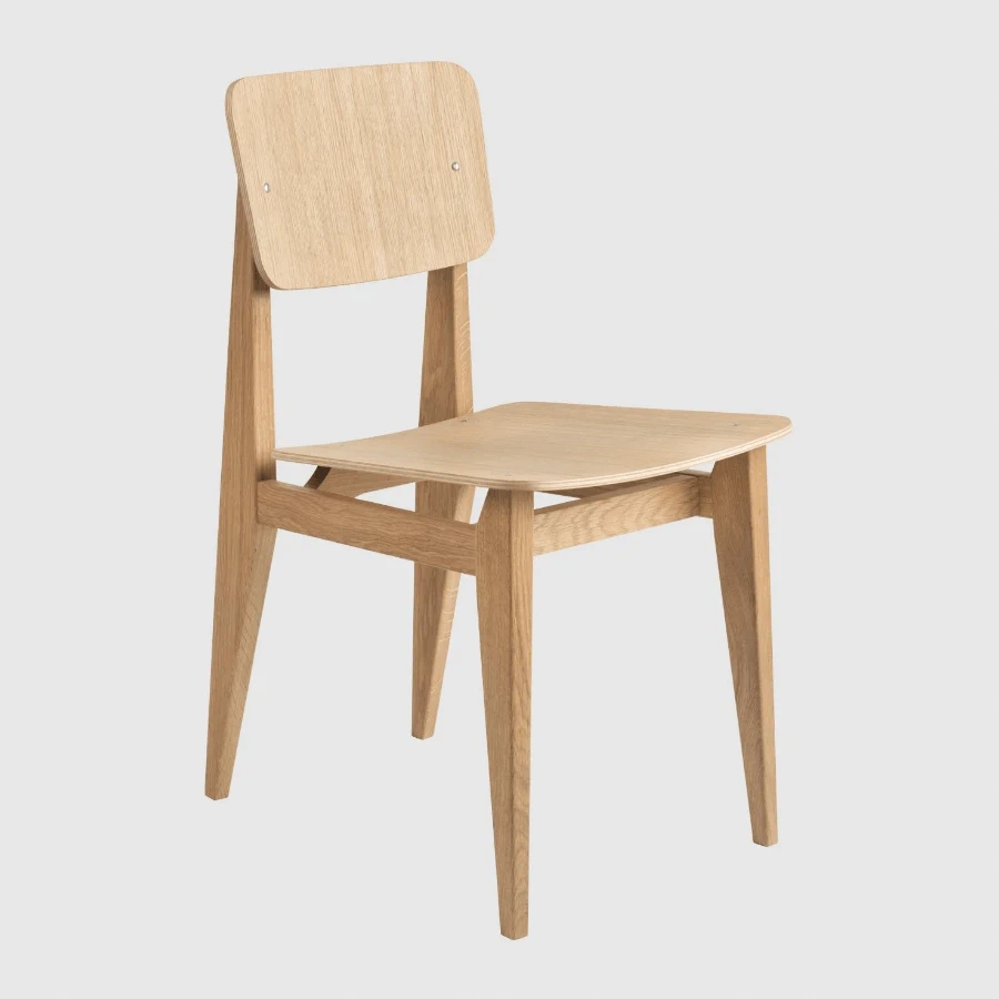 Каркас и наполнение: дерево, шпон. Современный дизайн Стул C-Chair Veneer — Gubi, дерево