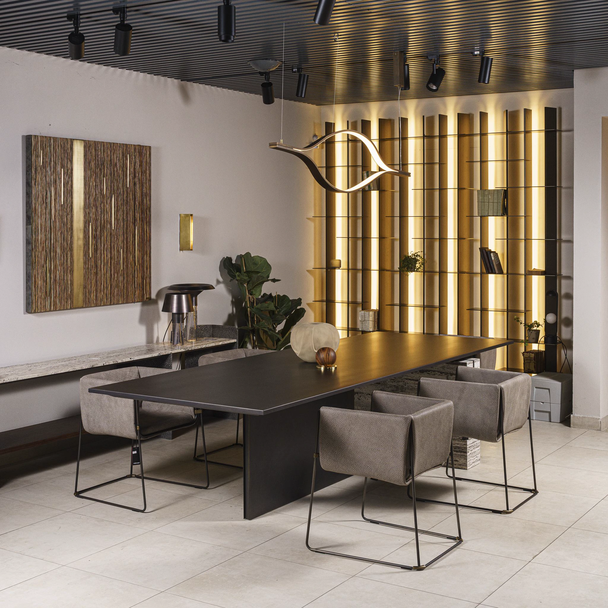 Стол Ted Black burnished — Henge, металл, фото 2