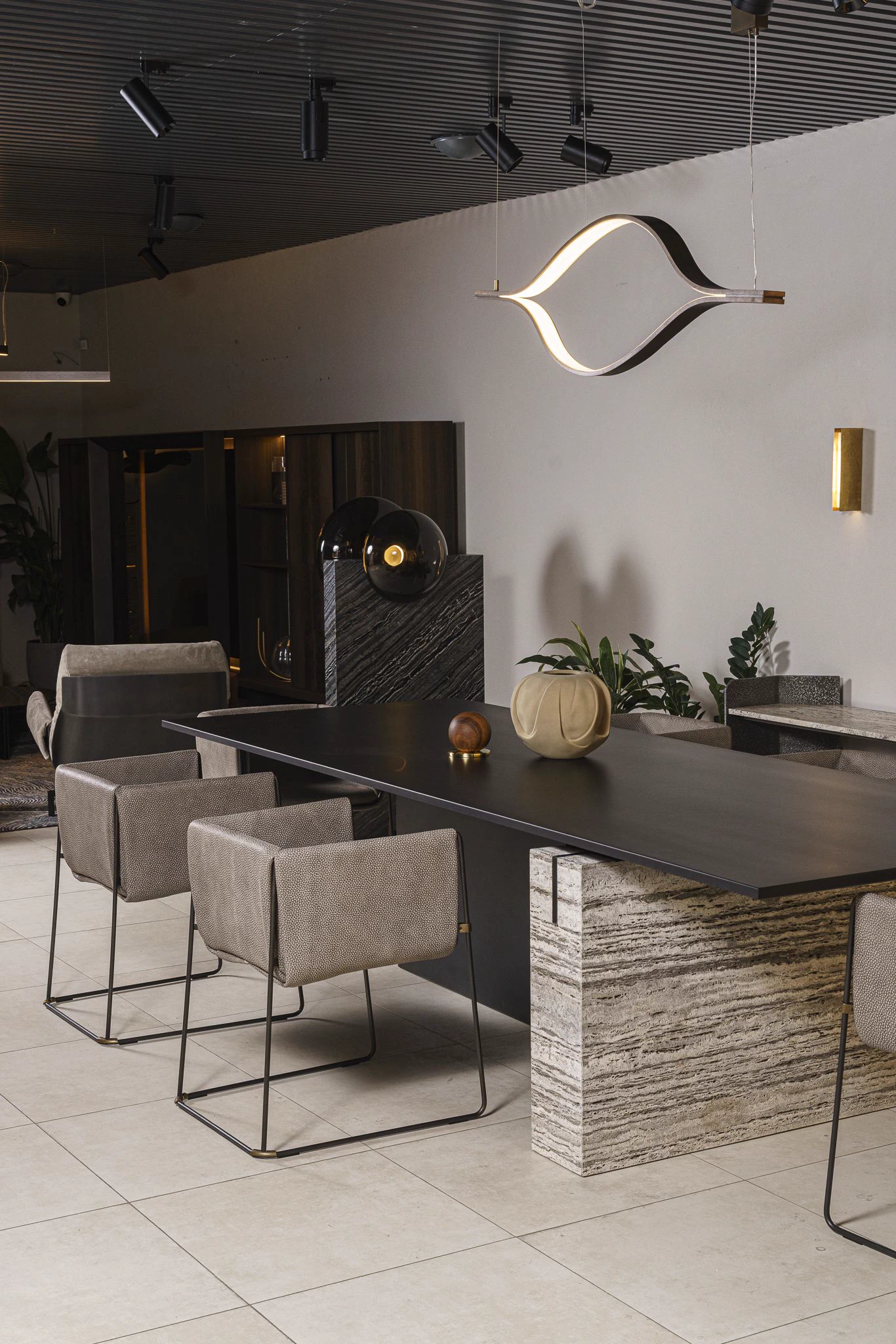 Стол Ted Black burnished — Henge, металл, фото 6
