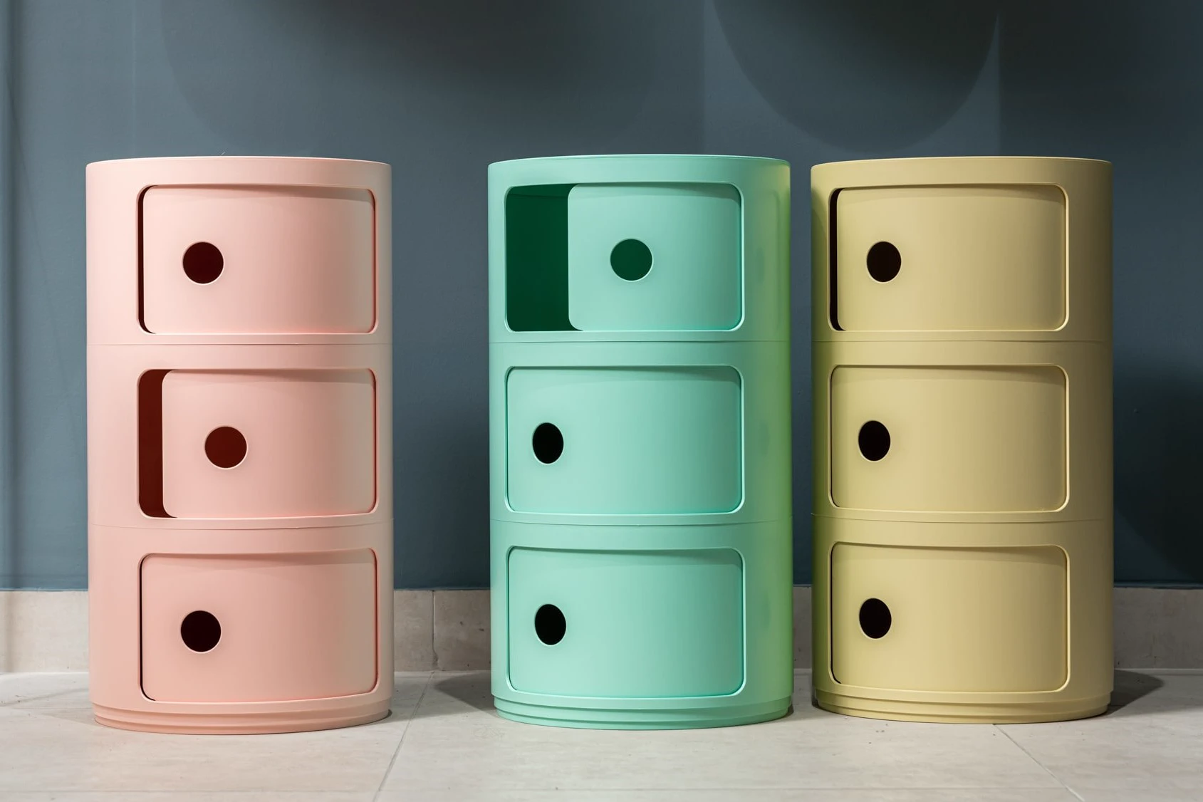 Современный дизайн Прикроватная тумбочка Componibili Bio (3 секции) yellow — Kartell, пластик, фото 2
