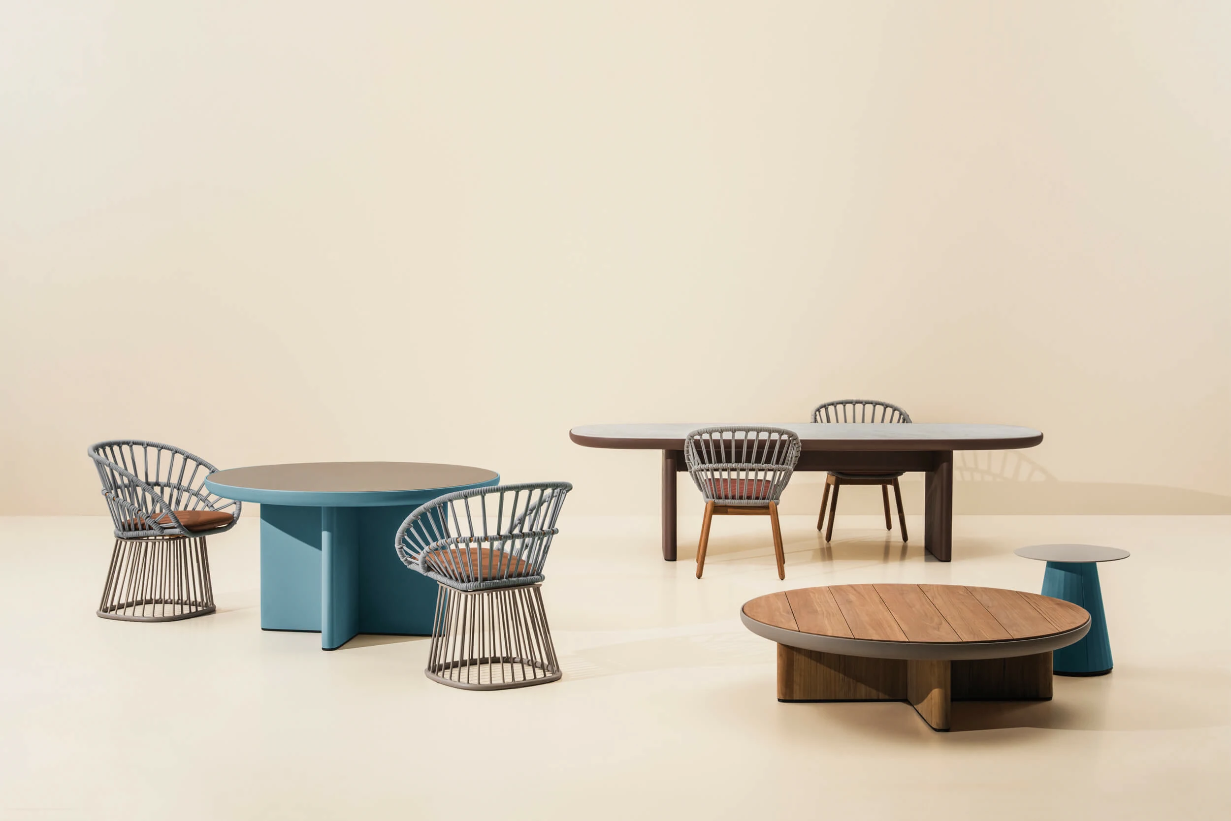 Стол Cala Dining Table 280x110 — Kettal, камень, фото 2