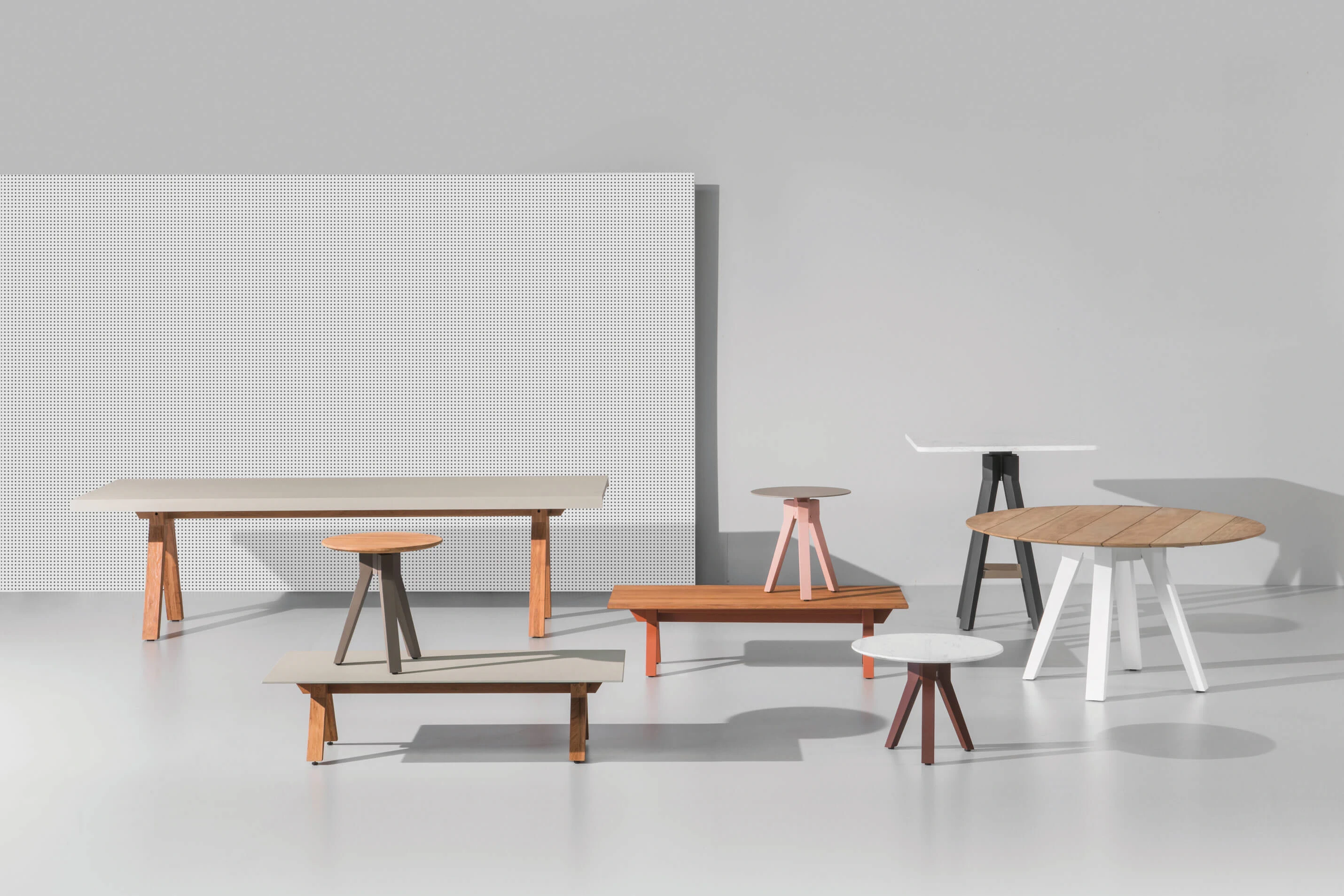 Стол Maia Dining Table D135 Aluminium Legs — Kettal, фото 4