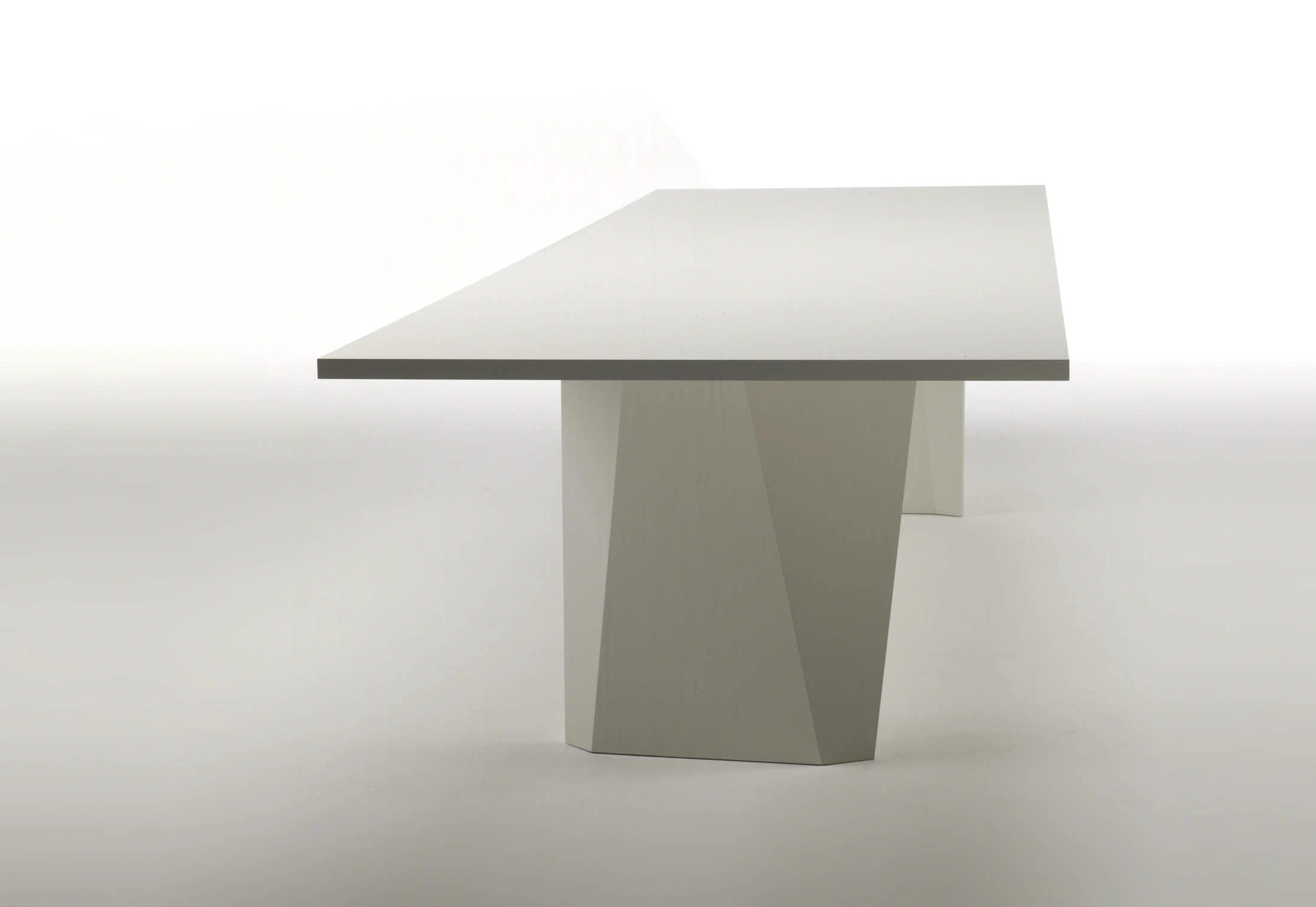 Стол Wedge — Living Divani, дерево, фото 2