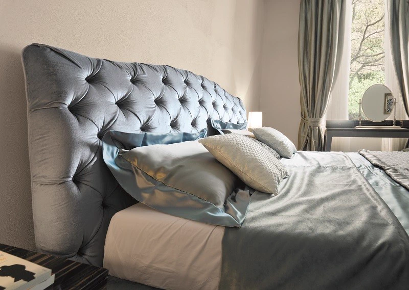 Стеганая кровать Grace Bed — Longhi, кожа, фото 3