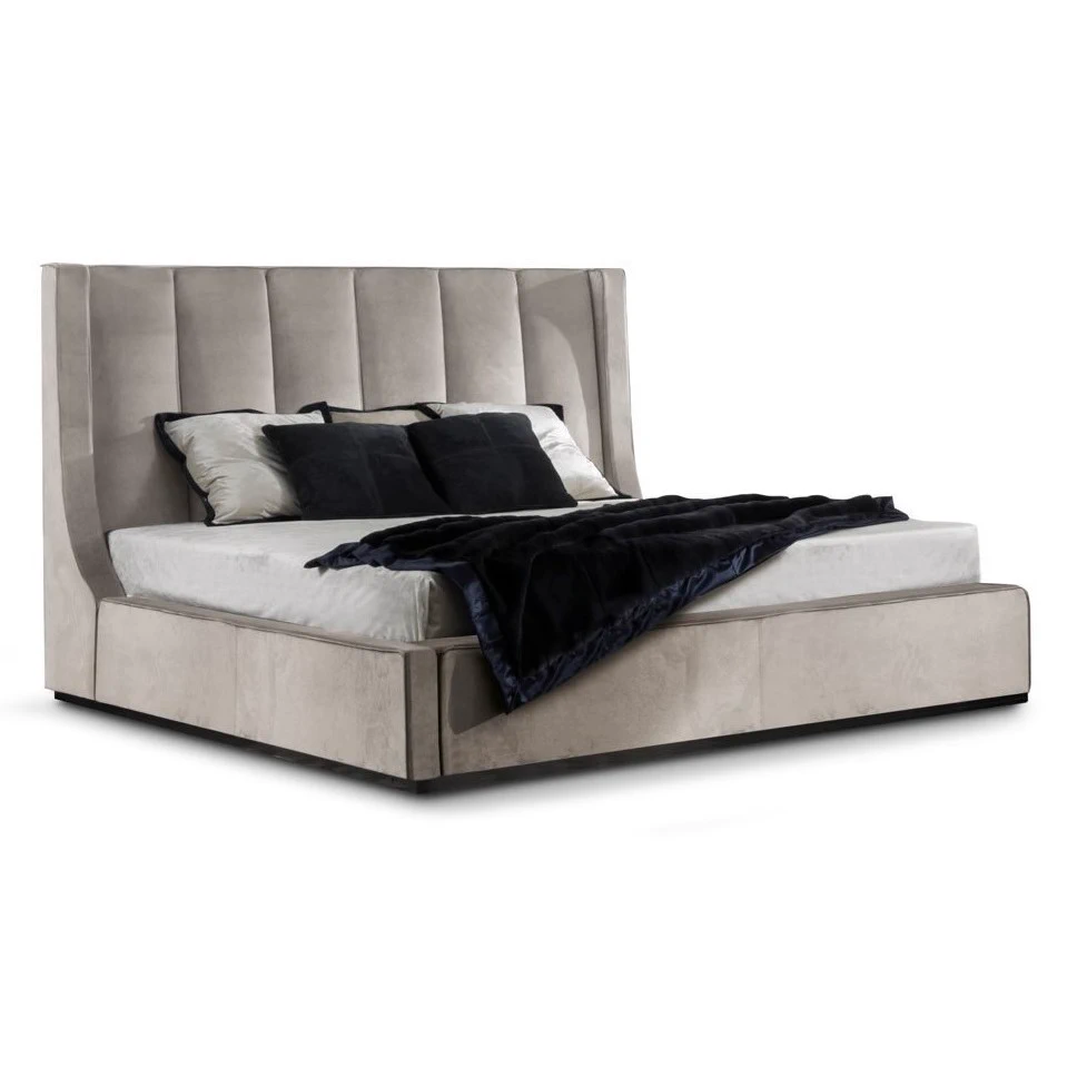 Кровать Kubrick Bed — Longhi, кожа