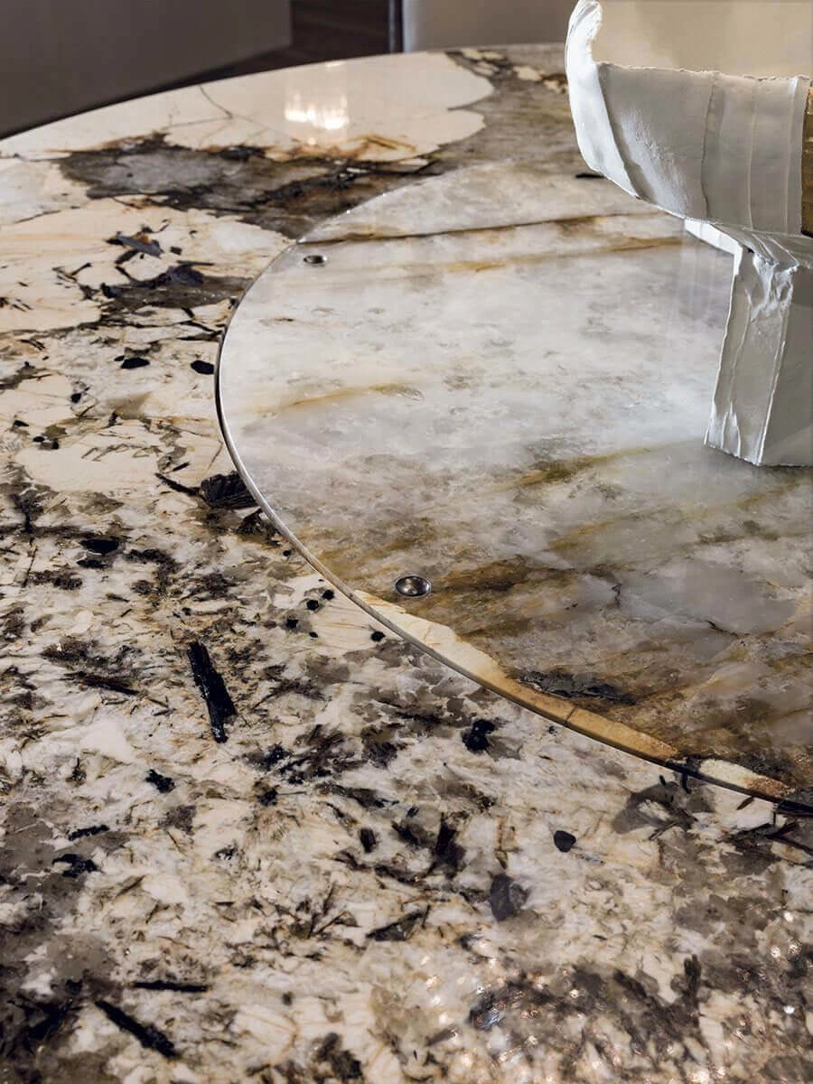 Каркас и наполнение: металл. Стиль ар-деко Стол Omega — Longhi, кожа, фото 5