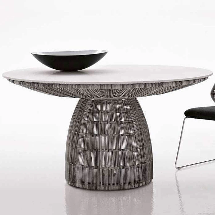 Стол Crinoline — Maxalto, стекло