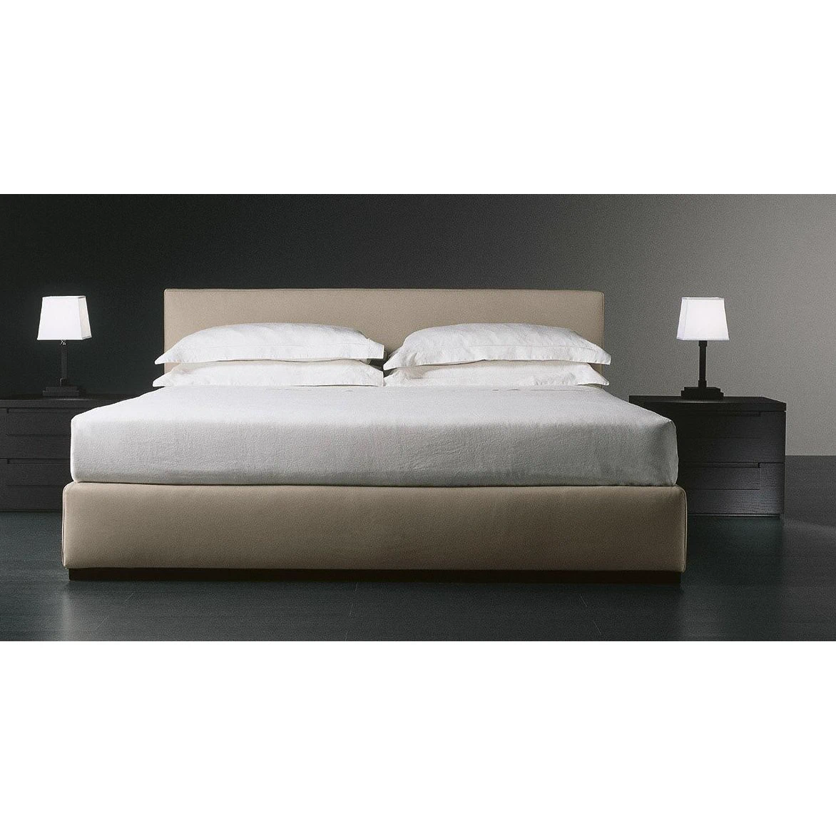 Кровать без решетки Stone 200*200 Brema 05 — Meridiani, кожа, фото 4