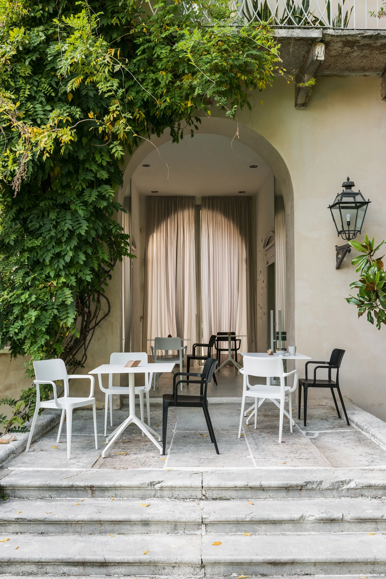 Стол Luna Bistrot — Midj, металл, фото 3