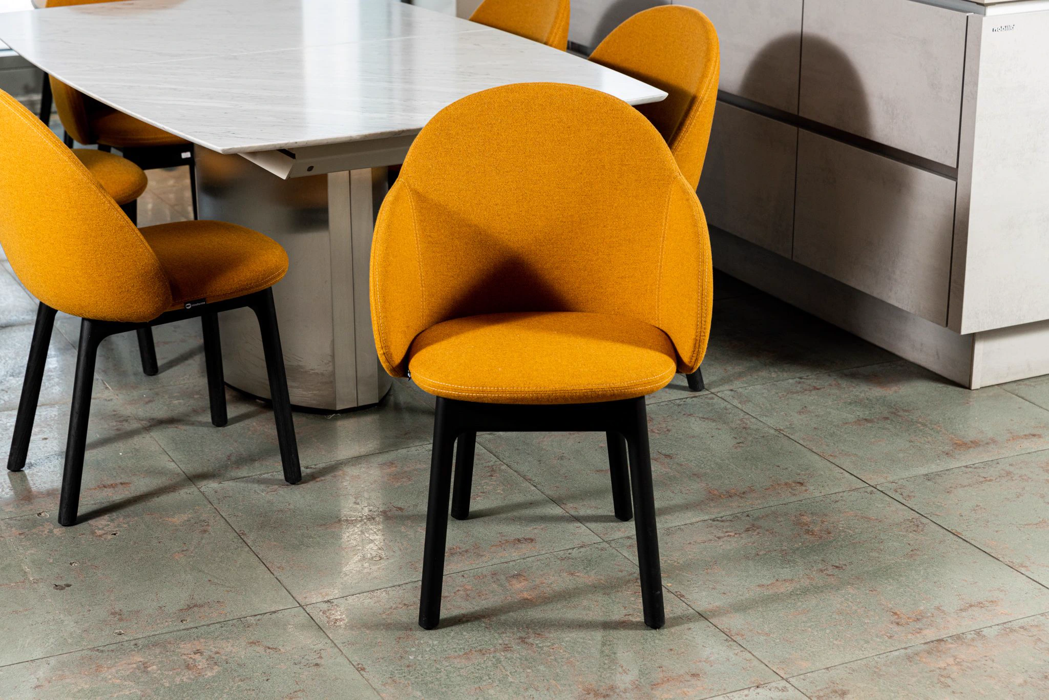 Стул Iola with armrest — Miniforms, фото 2