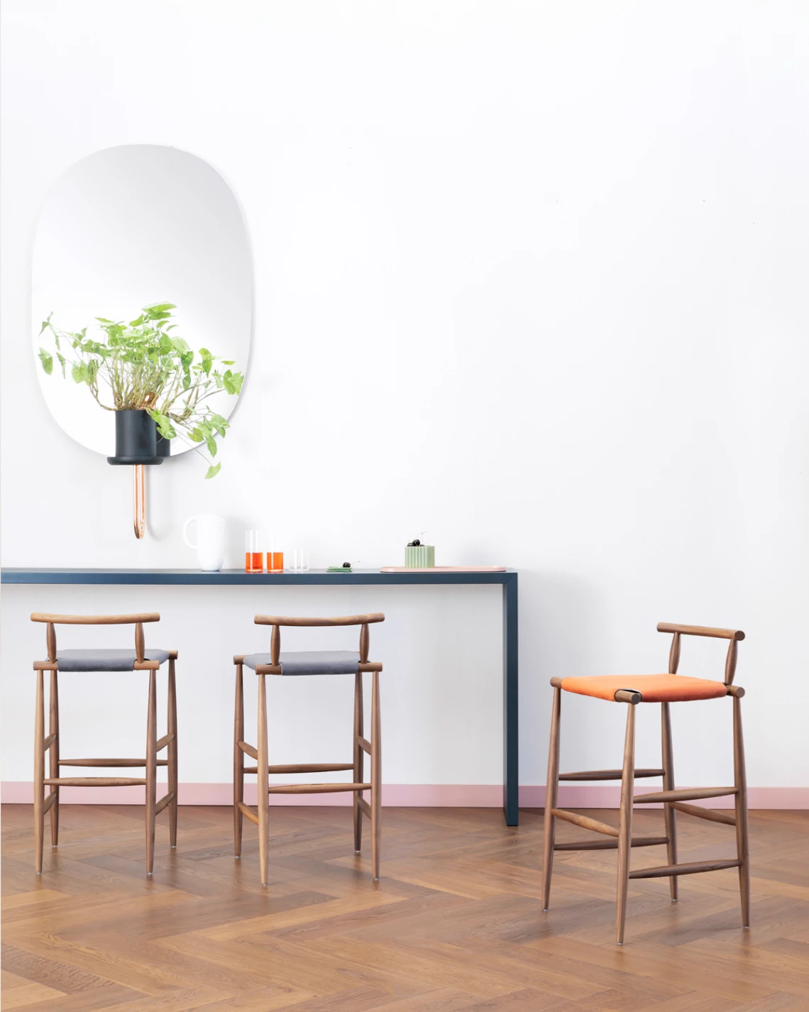 Барный стул Pelleossa Stool — Miniforms, дерево, фото 3