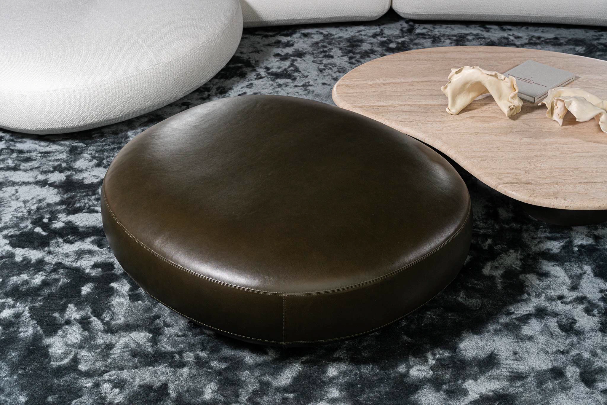 Банкетка Bezier Leather Carmel Muschio — Minotti, кожа, фото 2