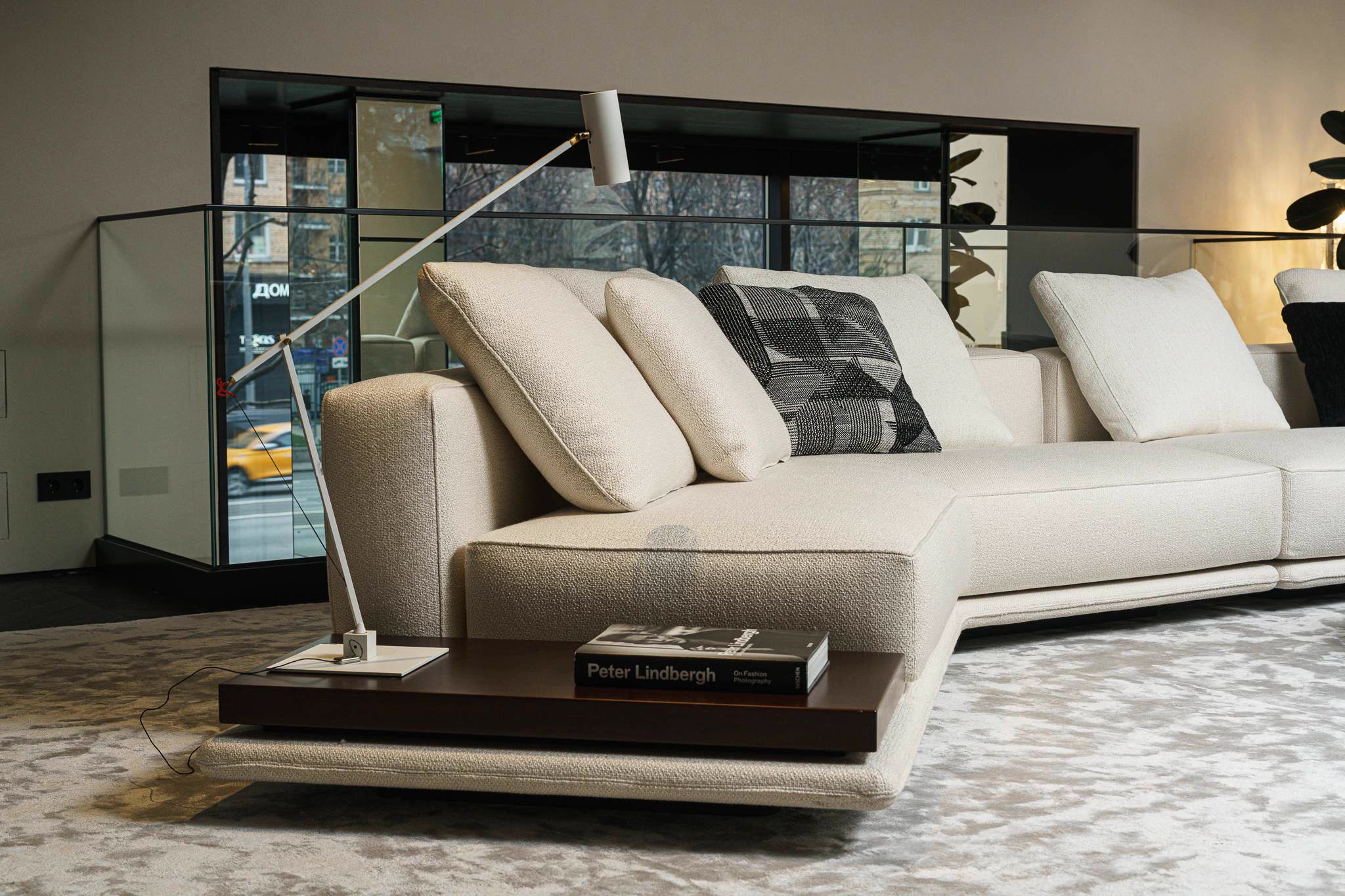 Диван двухмодульный Horizonte Tibet Naturale — Minotti, кожа, фото 6