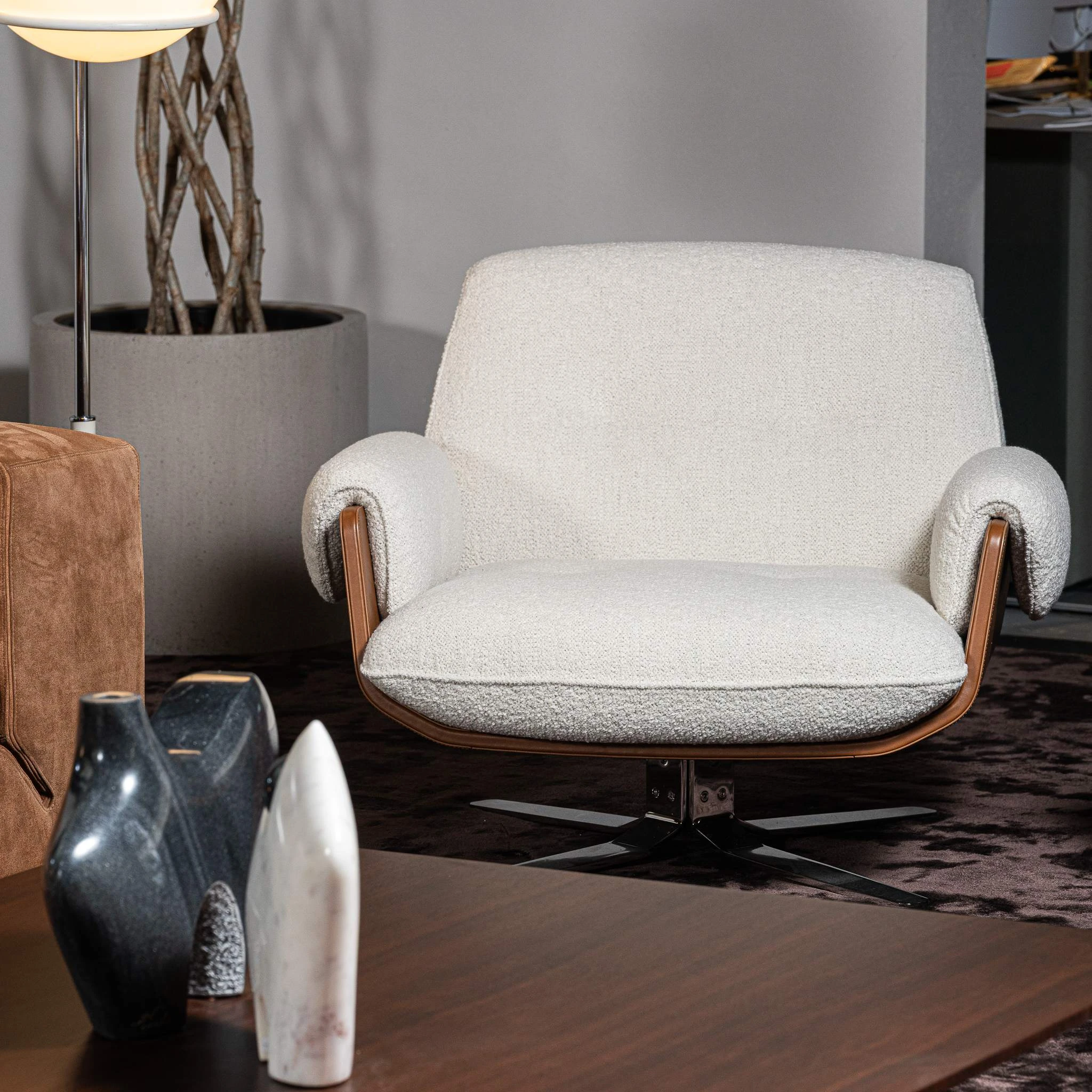 Кресло Laurel Leather — Minotti, кожа, фото 2