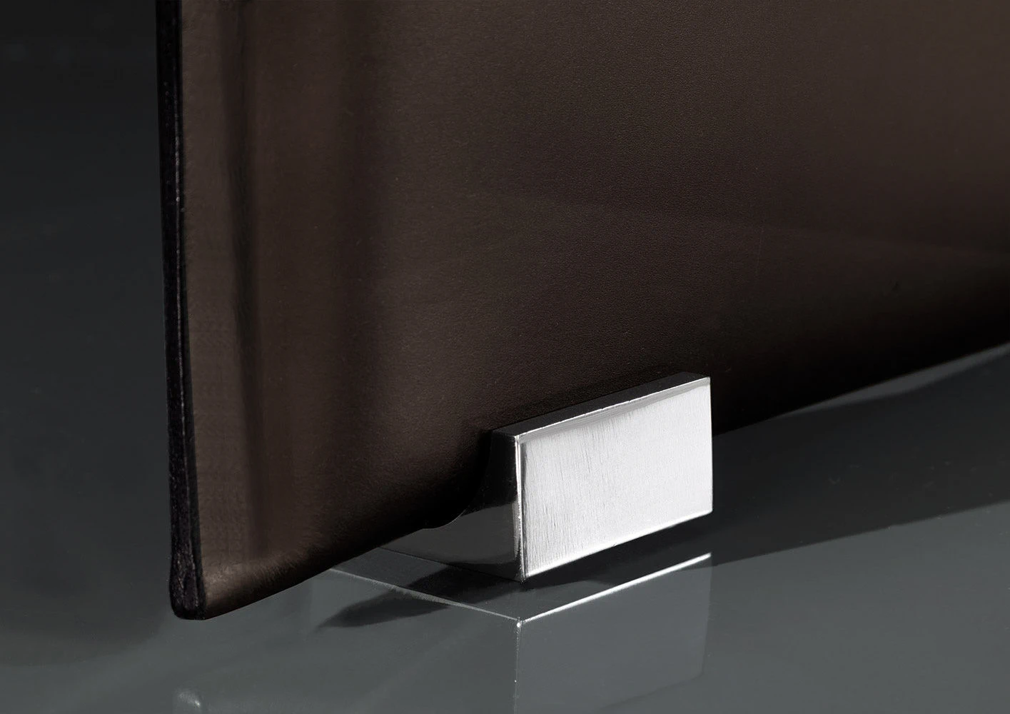 Диван Luggage "Chaise-Longue" — Minotti, кожа, фото 2