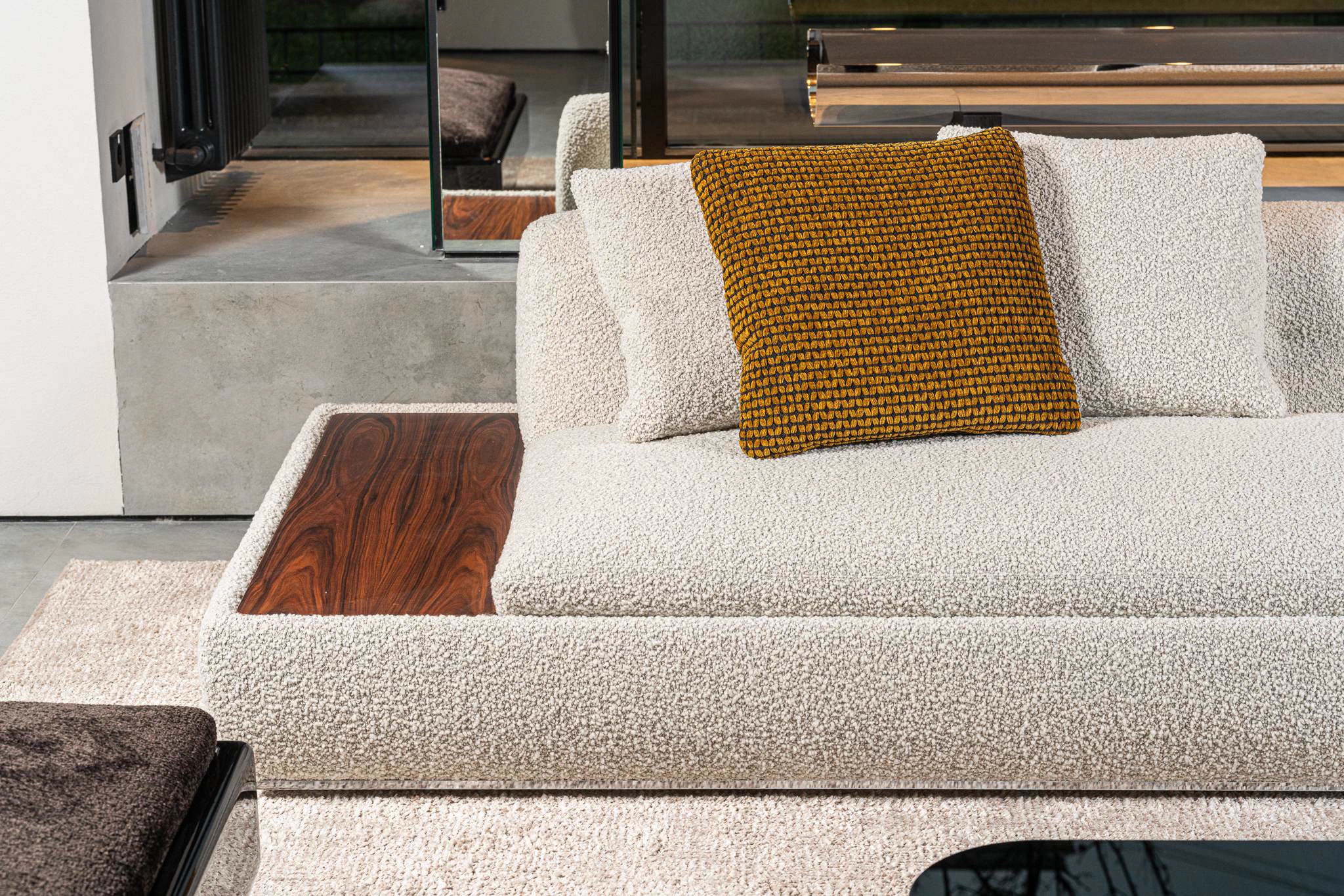 Диван со столиком Supermoon — Minotti, кожа, фото 6