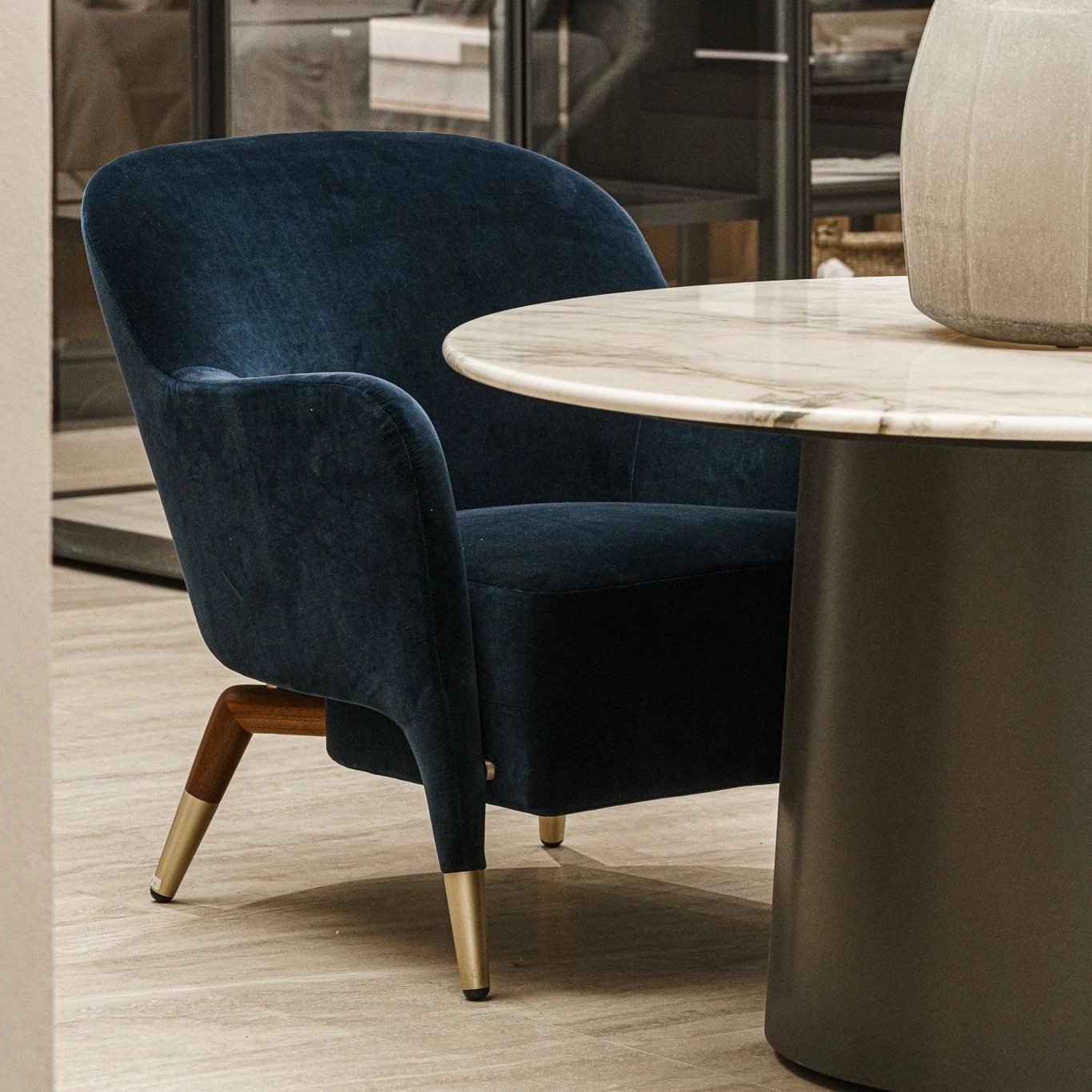 Кресло Gio Ponti D.151.4 — Molteni & C, текстиль