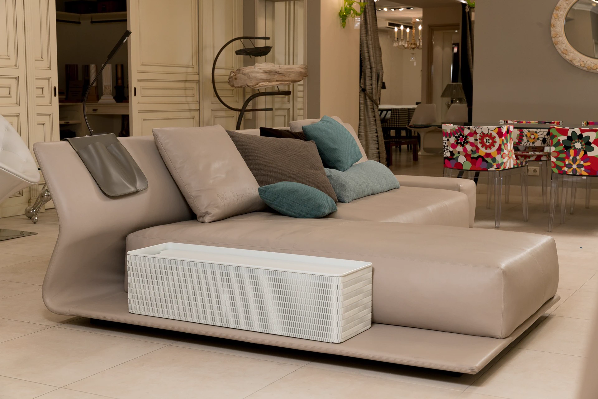 Диван угловой с контейнером Night&Day — Molteni & C, кожа, фото 3