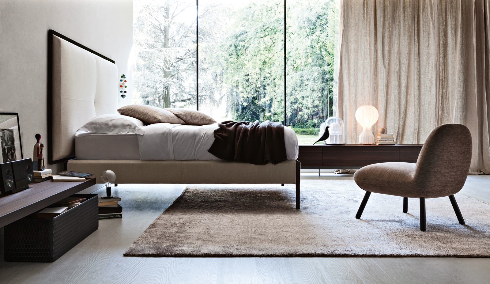 Кровать с высоким изголовьем Sweetdreams — Molteni & C, кожа, фото 3