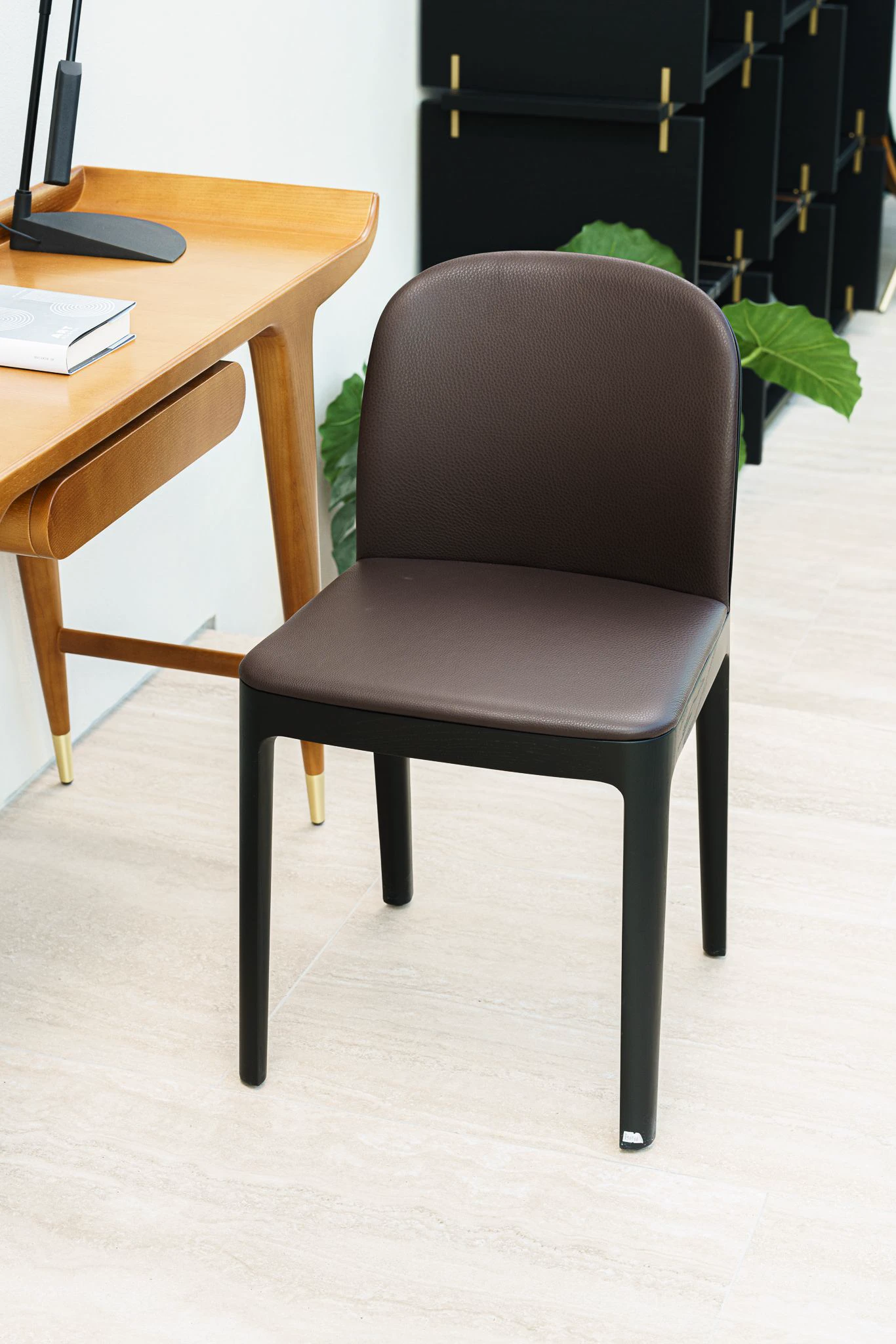 Стул Tea 160 Unique / black oak — Molteni & C, кожа, фото 3
