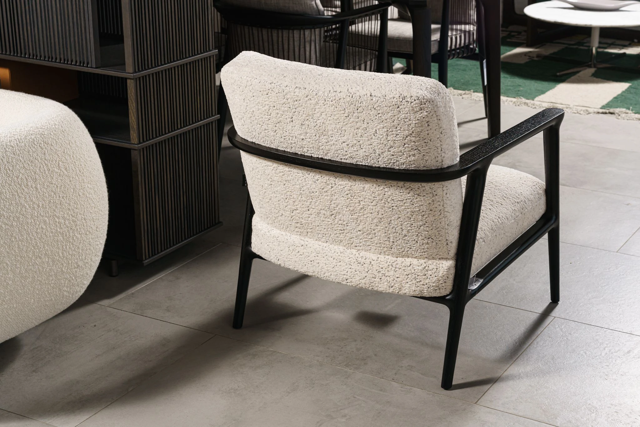 Кресло Zio Lounge — Moooi, массив дерева, фото 4