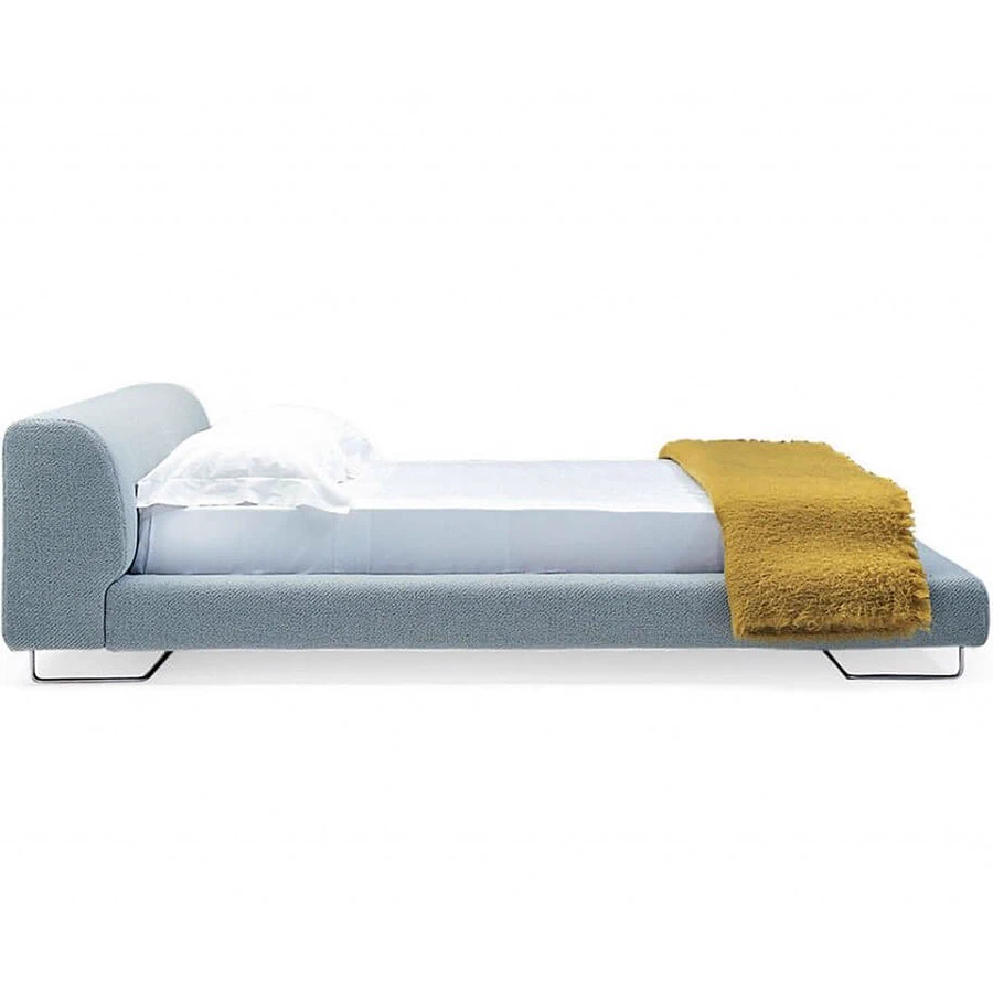 Кровать Lowland — Moroso, кожа