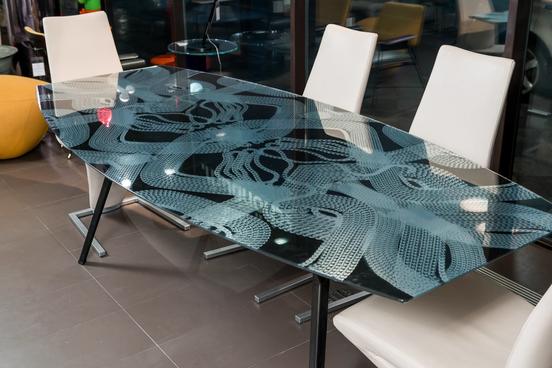 Обеденный стол Pylon — Moroso, стекло, фото 2