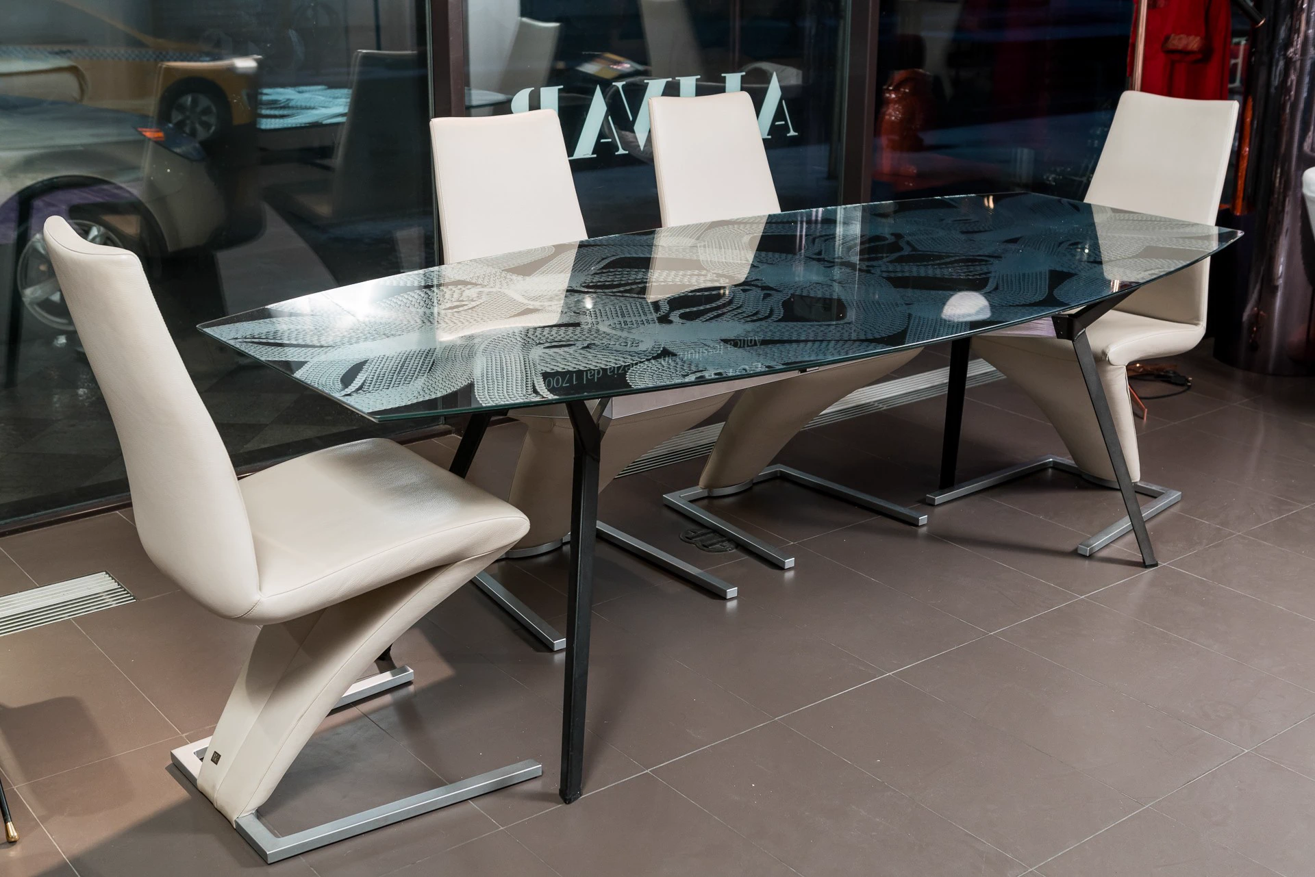 Обеденный стол Pylon — Moroso, стекло, фото 5
