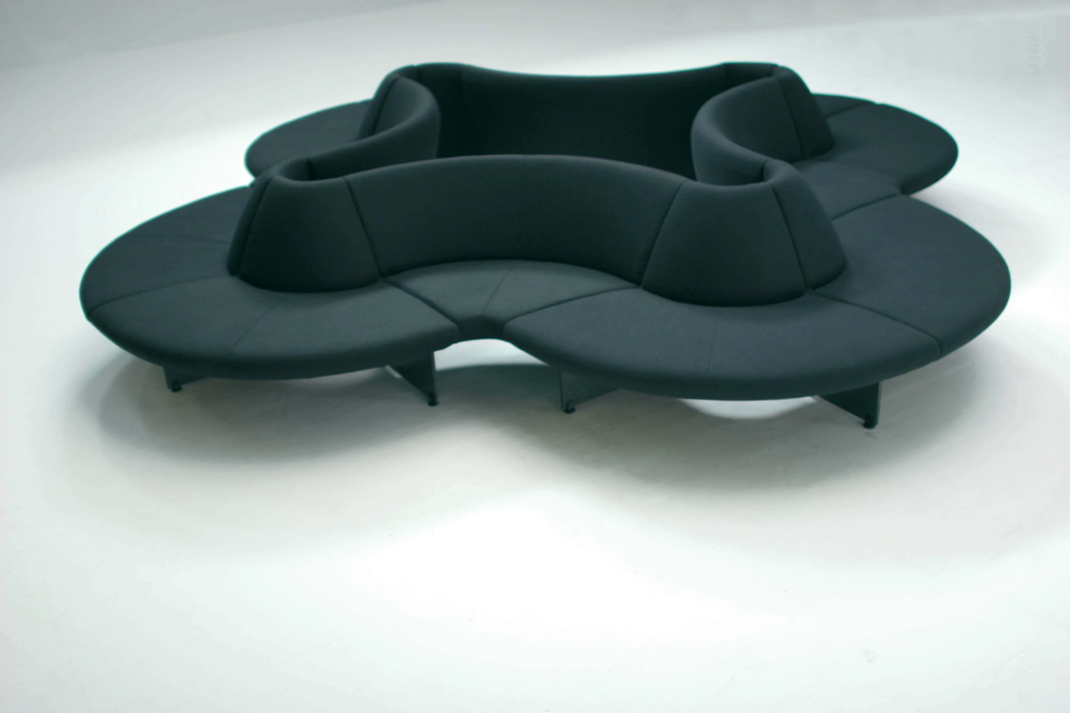 Диван Serpentine — Moroso, кожа, фото 4