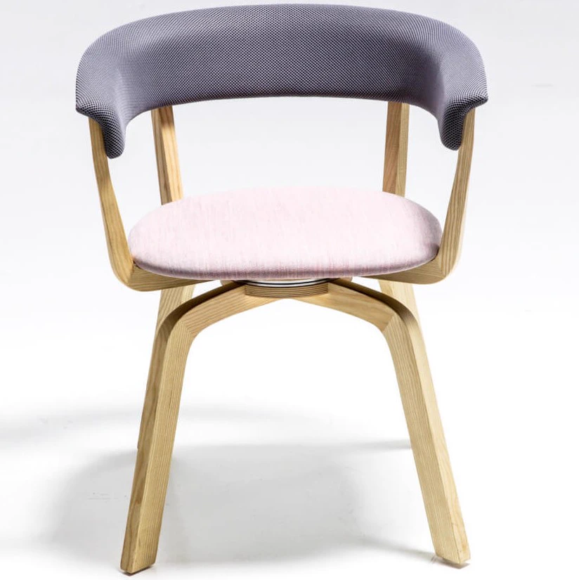 Каркас и наполнение: массив дерева. Современный дизайн Стул Wood Bikini — Moroso, массив дерева