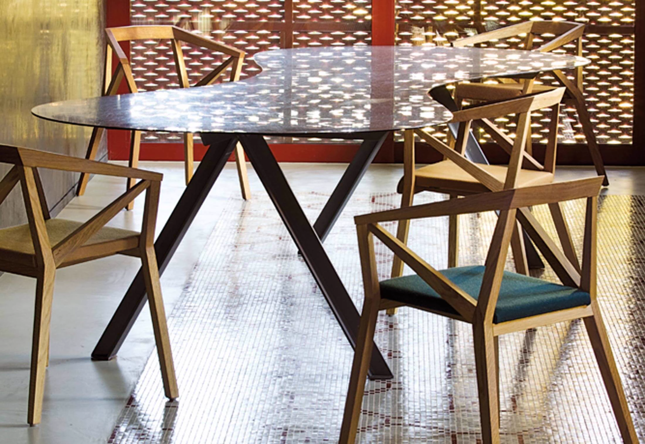 Каркас и наполнение: массив дерева. Современный дизайн Стул YY chair — Moroso, массив дерева, фото 6